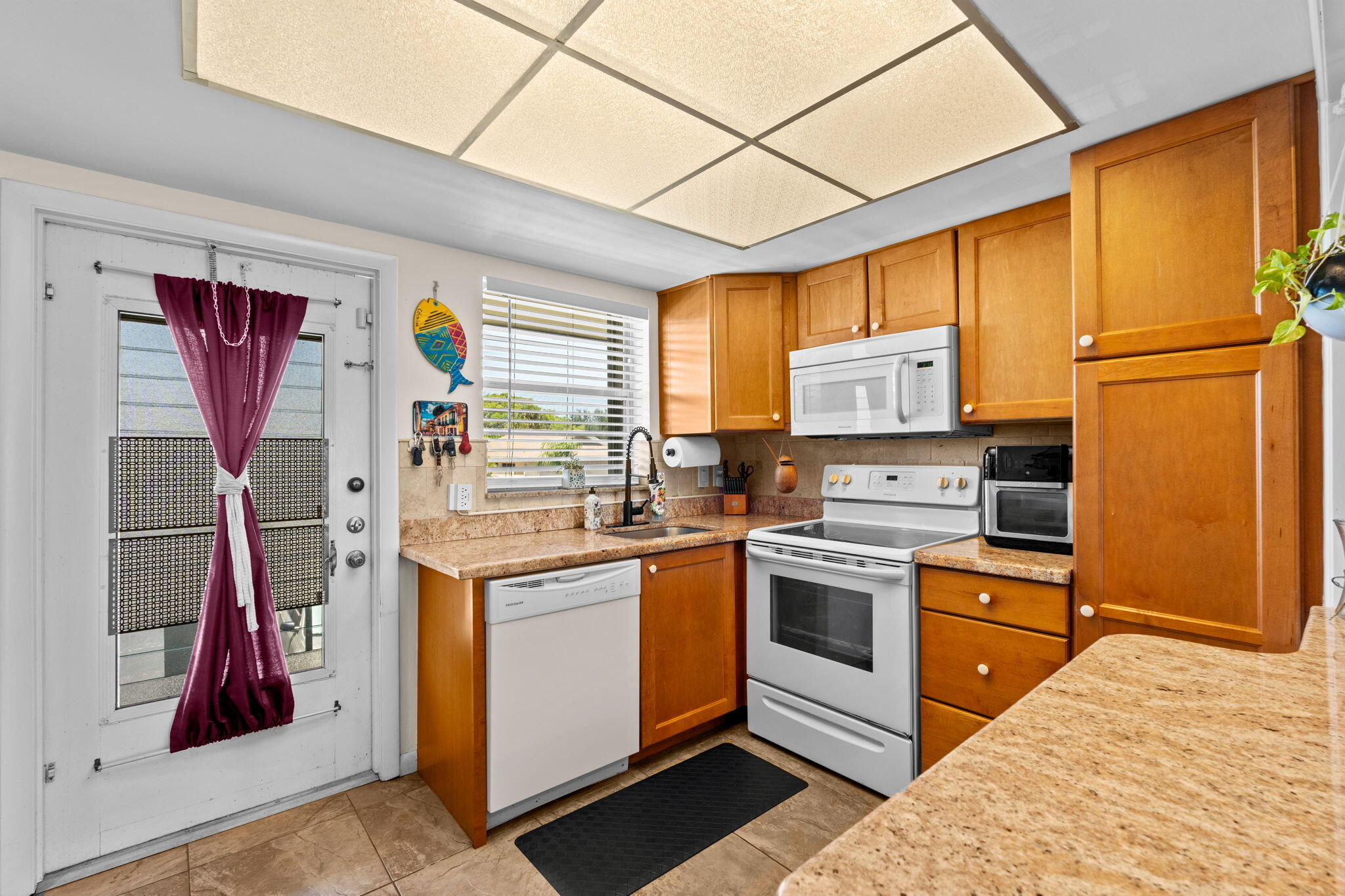 312 NE 17th Avenue # 203, Boynton Beach FL 33435