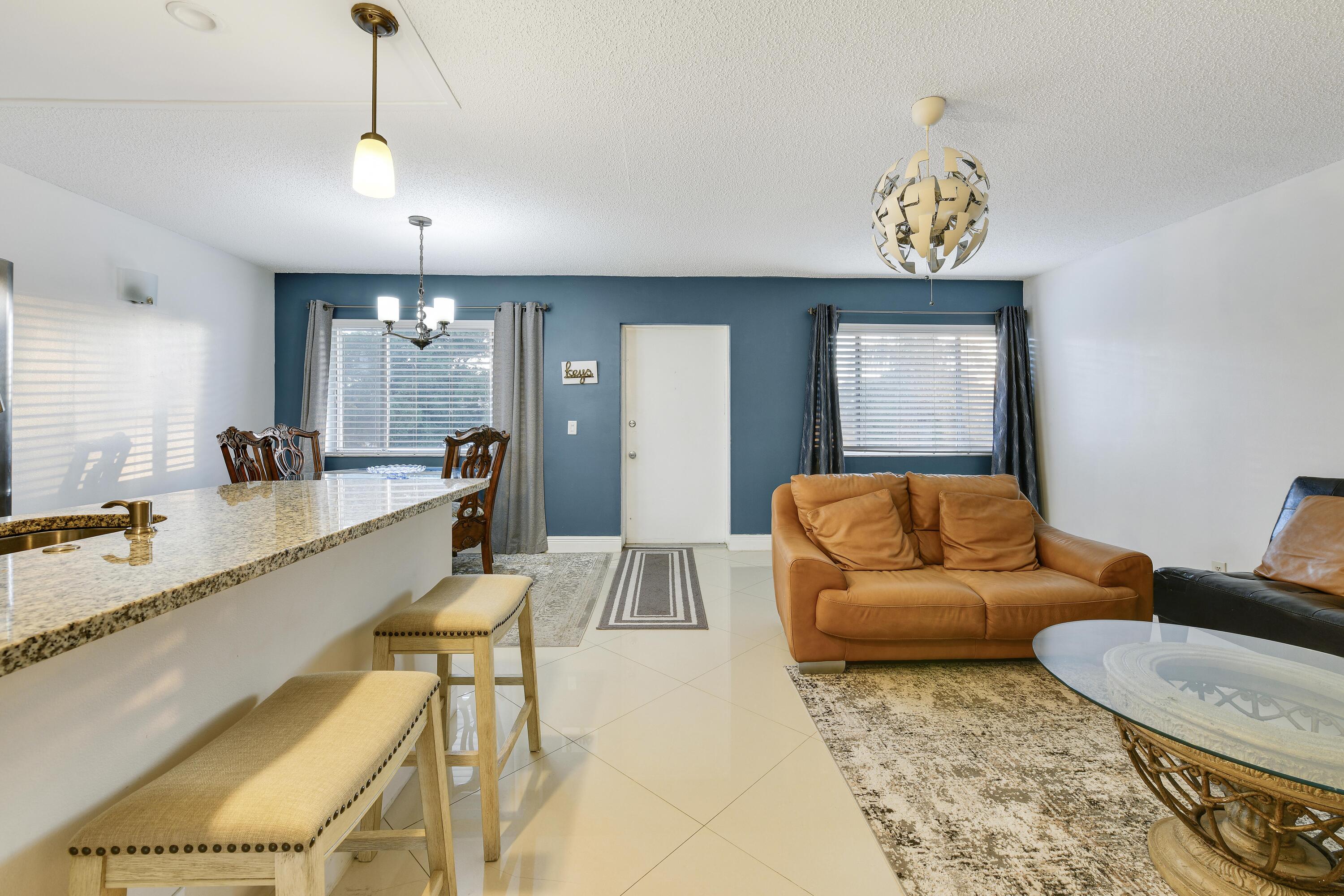 3100 Springdale Boulevard # 314, Palm Springs FL 33461
