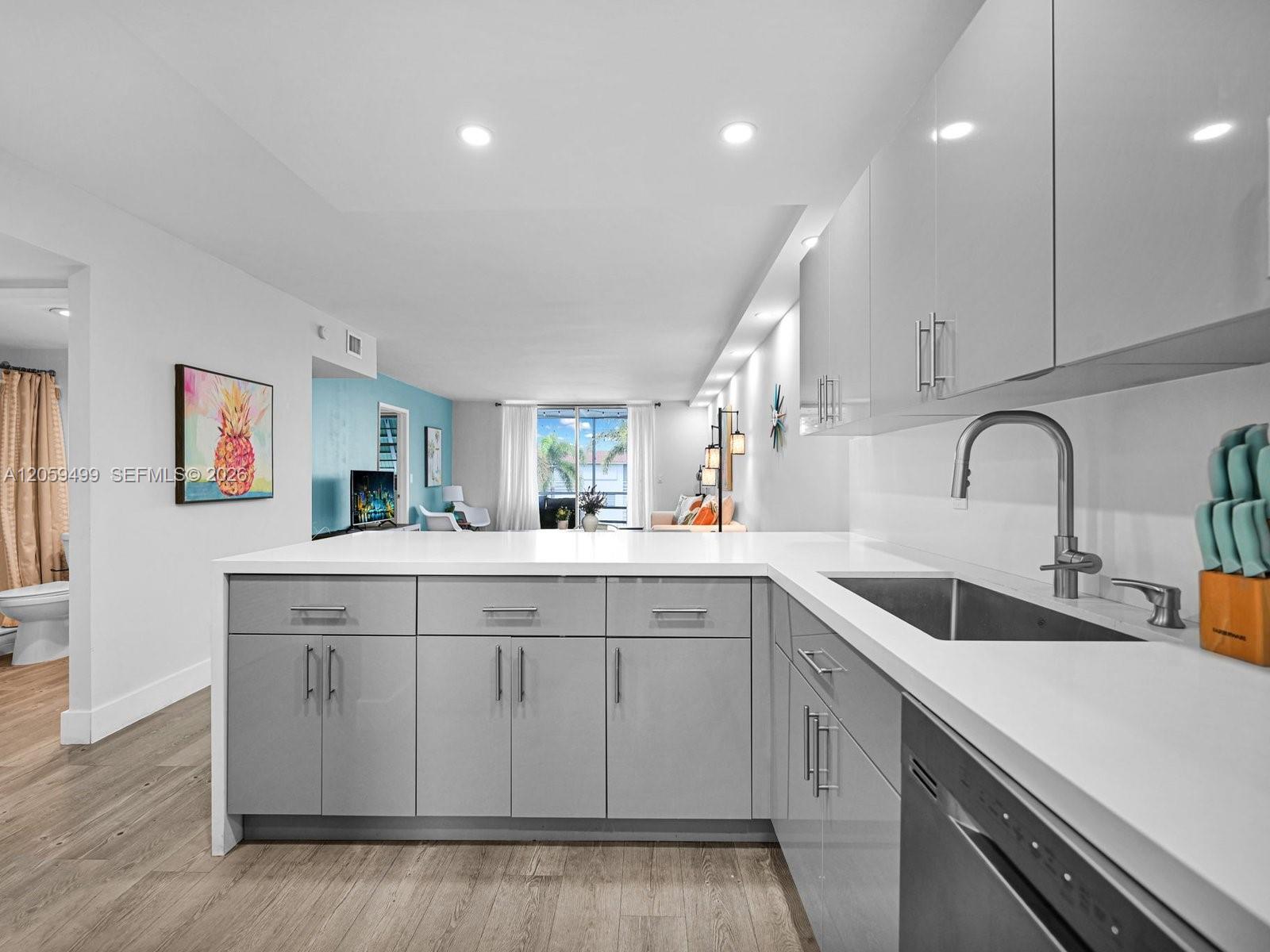 400 SE 10th Street # 303, Deerfield Beach FL 33441