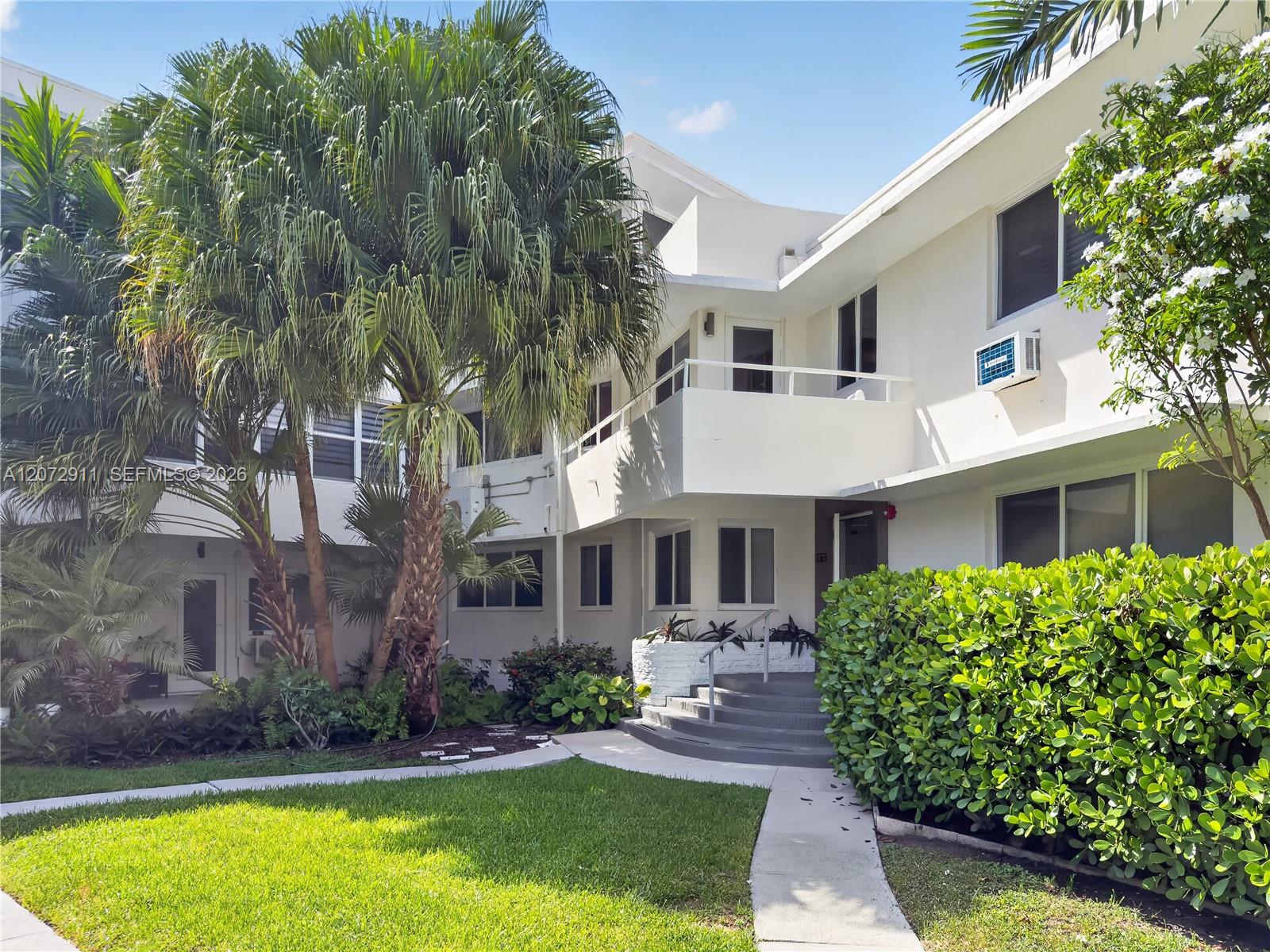 10190 Collins Ave # 204 — Photo 2