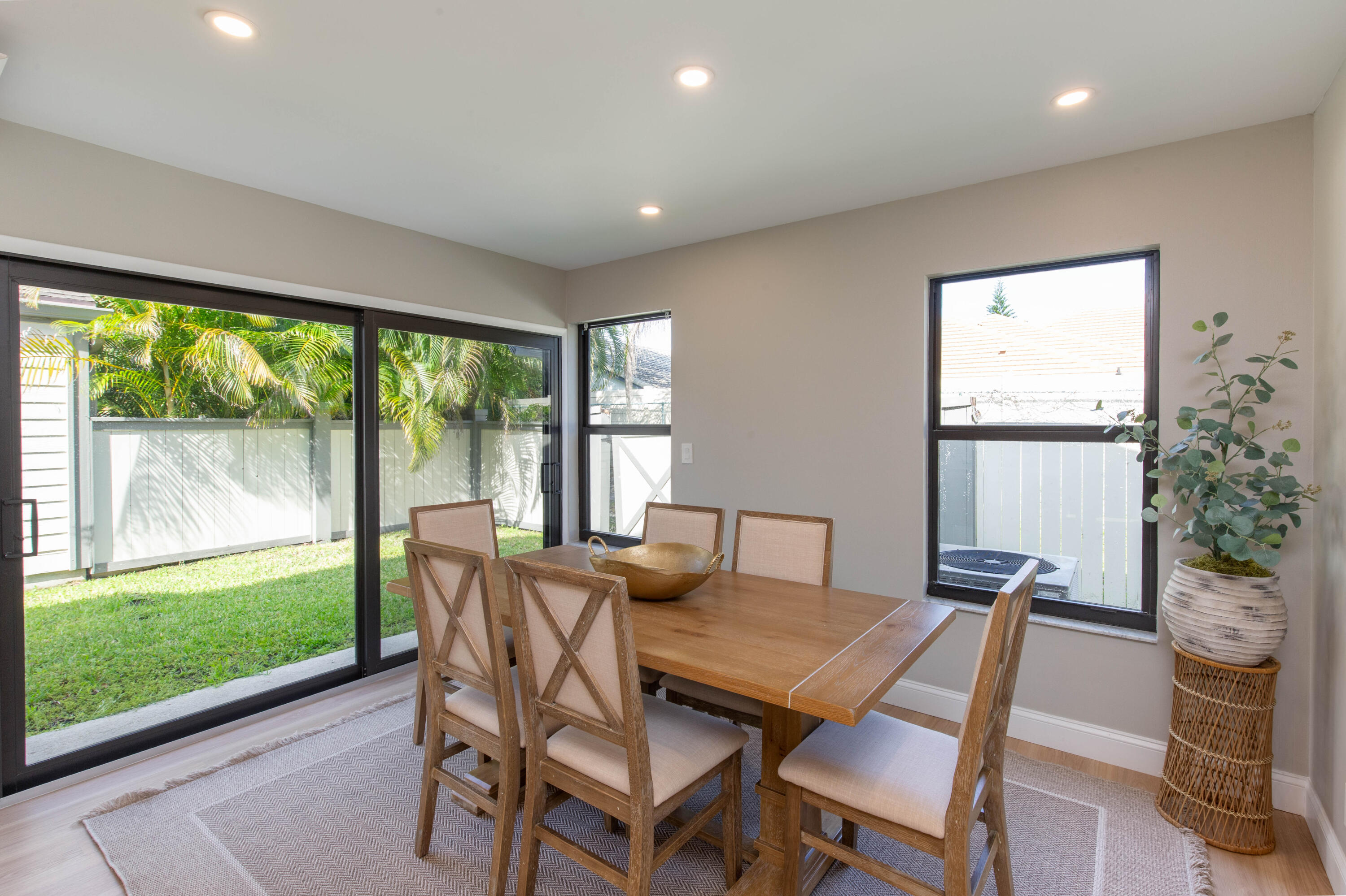 2478 Bedford Mews Drive — Photo 4