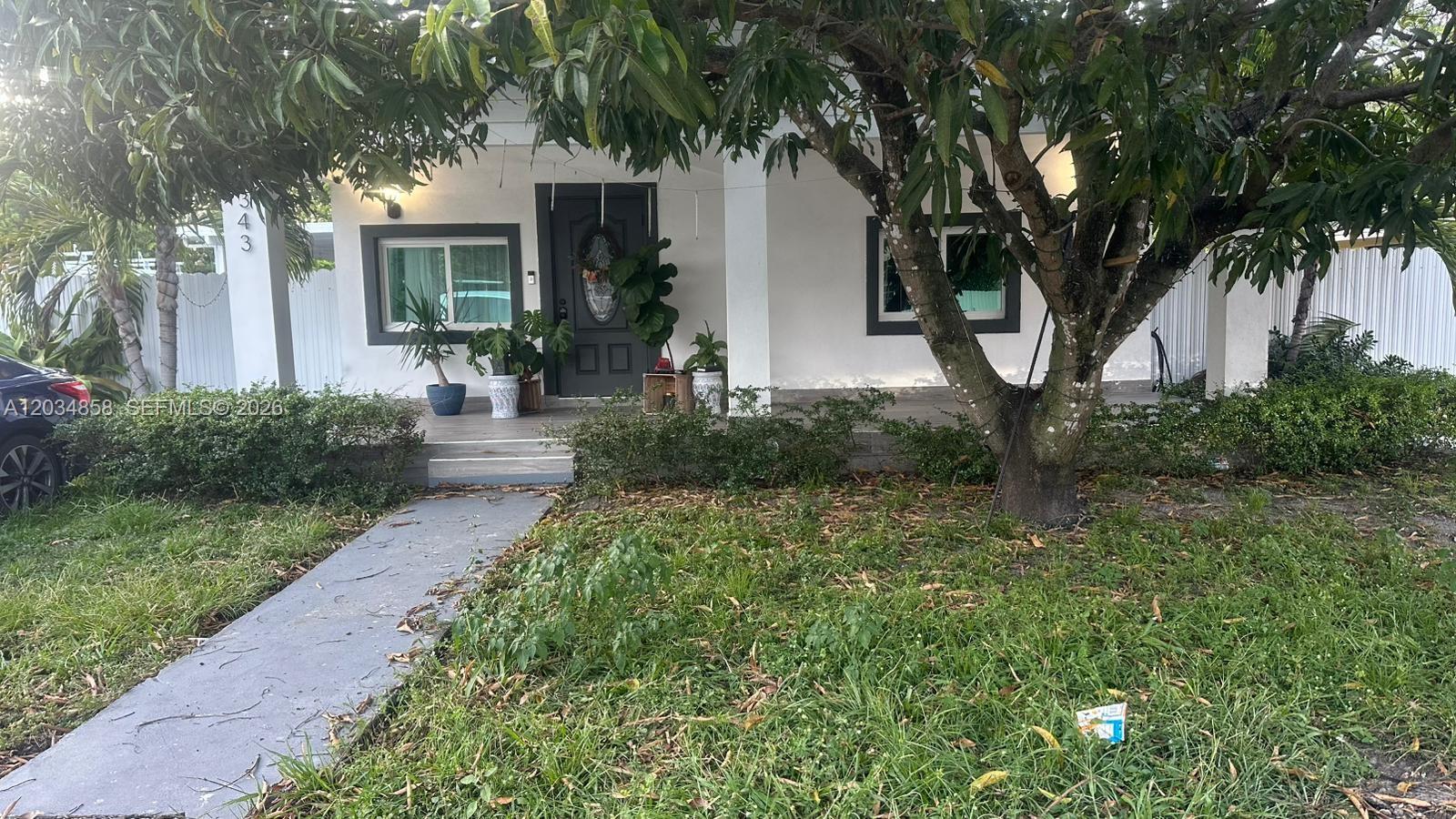 2343 NW 102nd St, Miami FL 33147