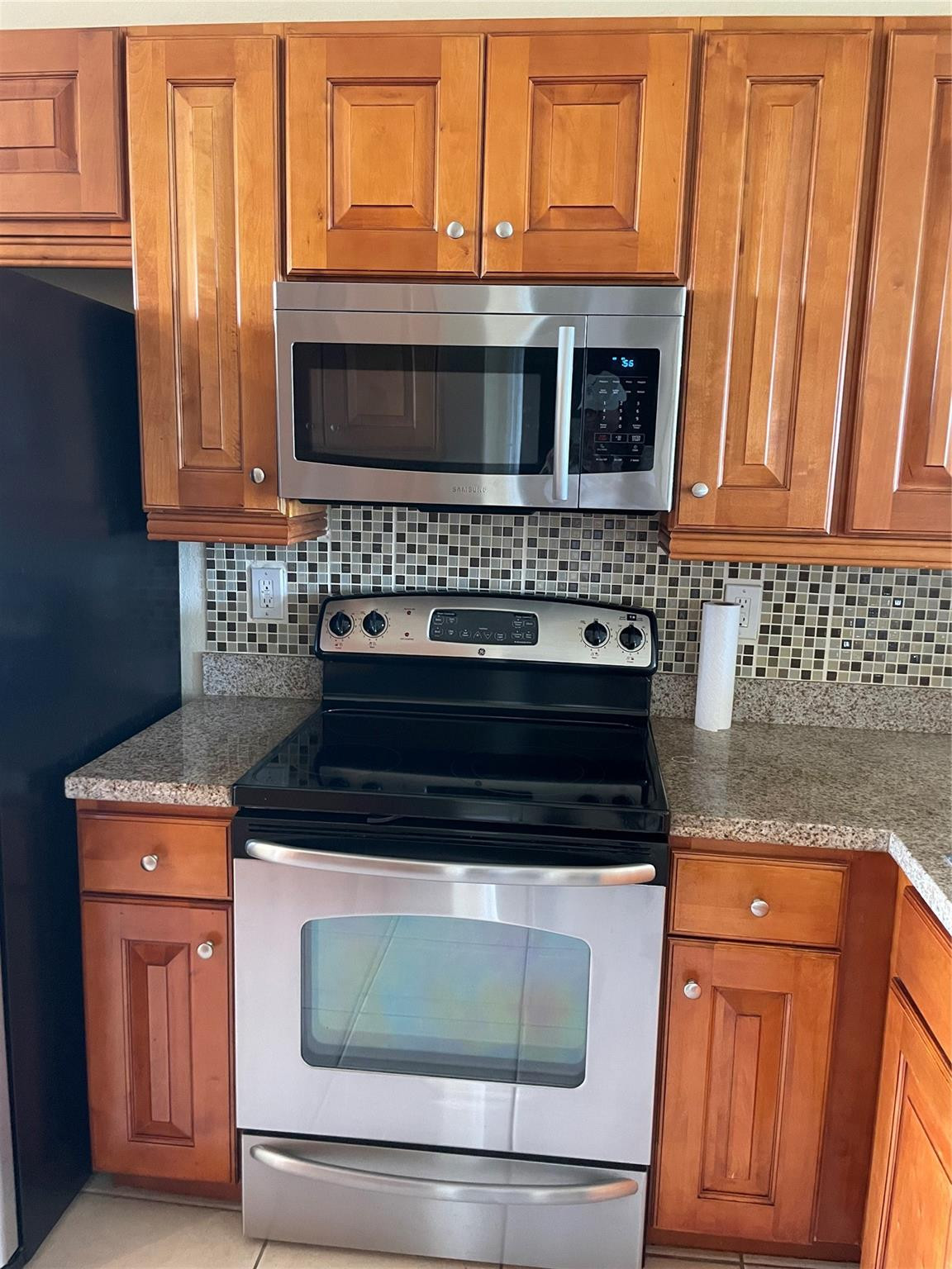 3500 OAKS CLUBHOUSE Drive # 510 — Photo 4