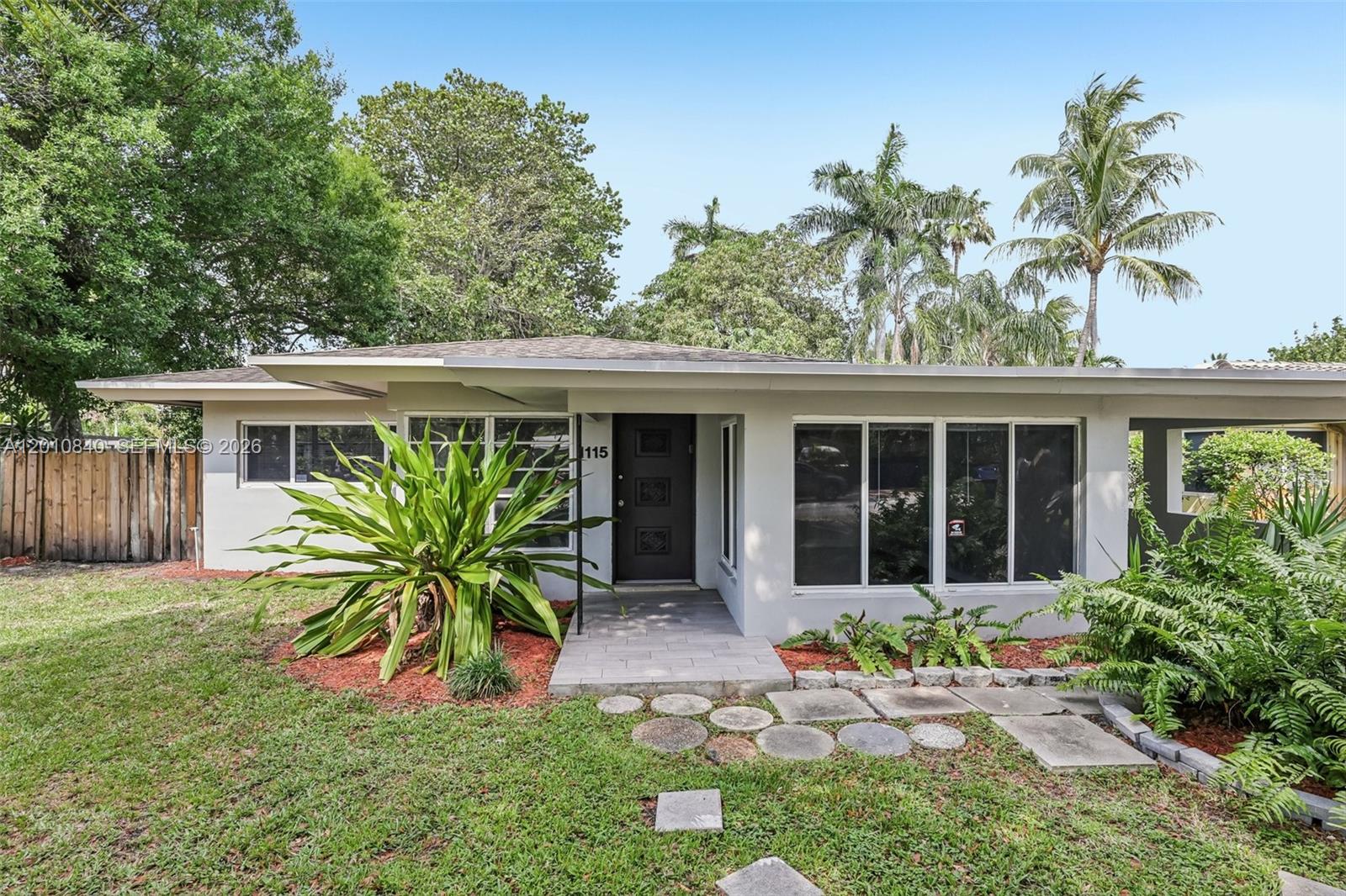 1115 NW 7th Ave, Fort Lauderdale FL 33311