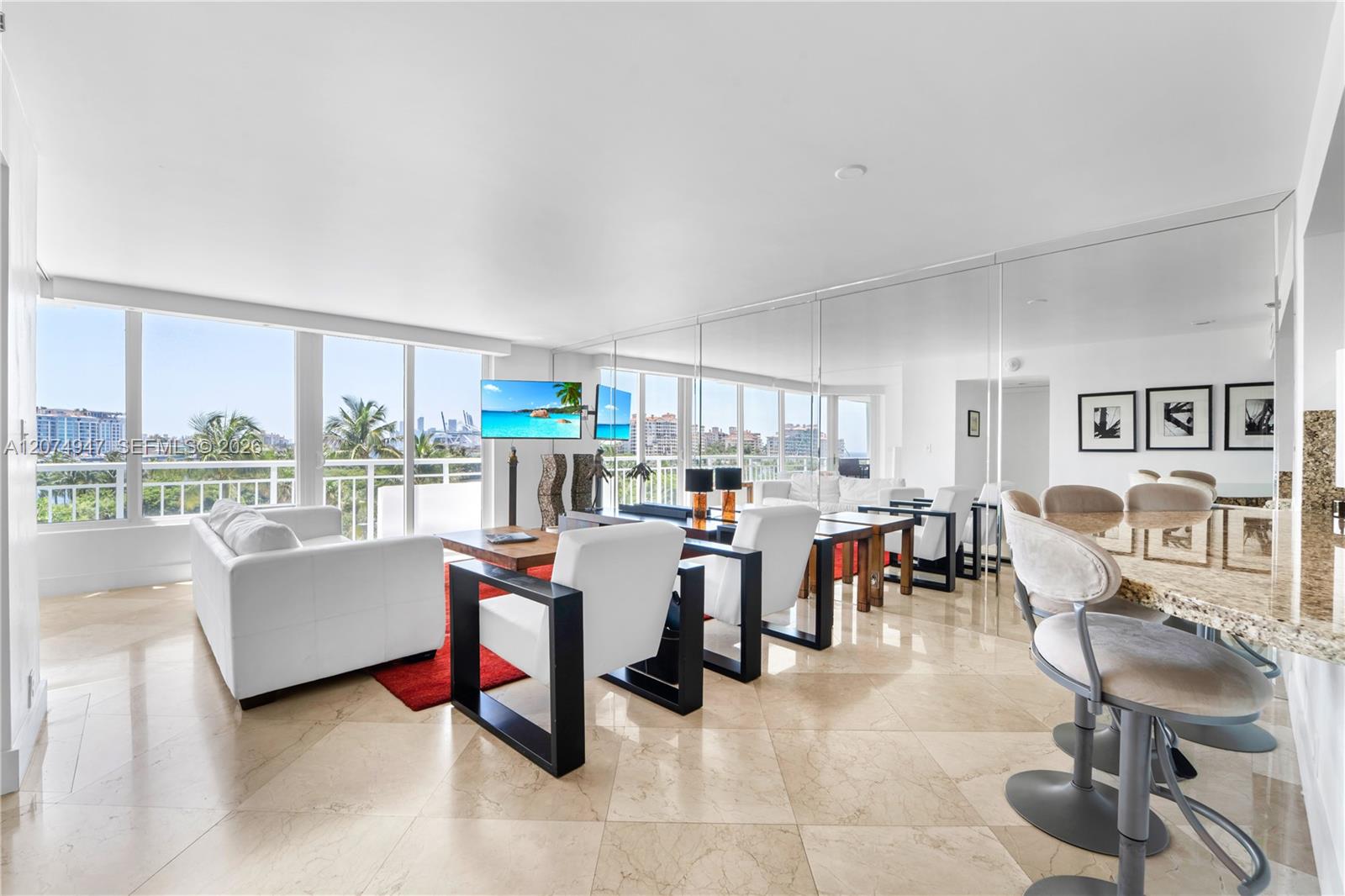 400 S Pointe Dr # 505 — Photo 4