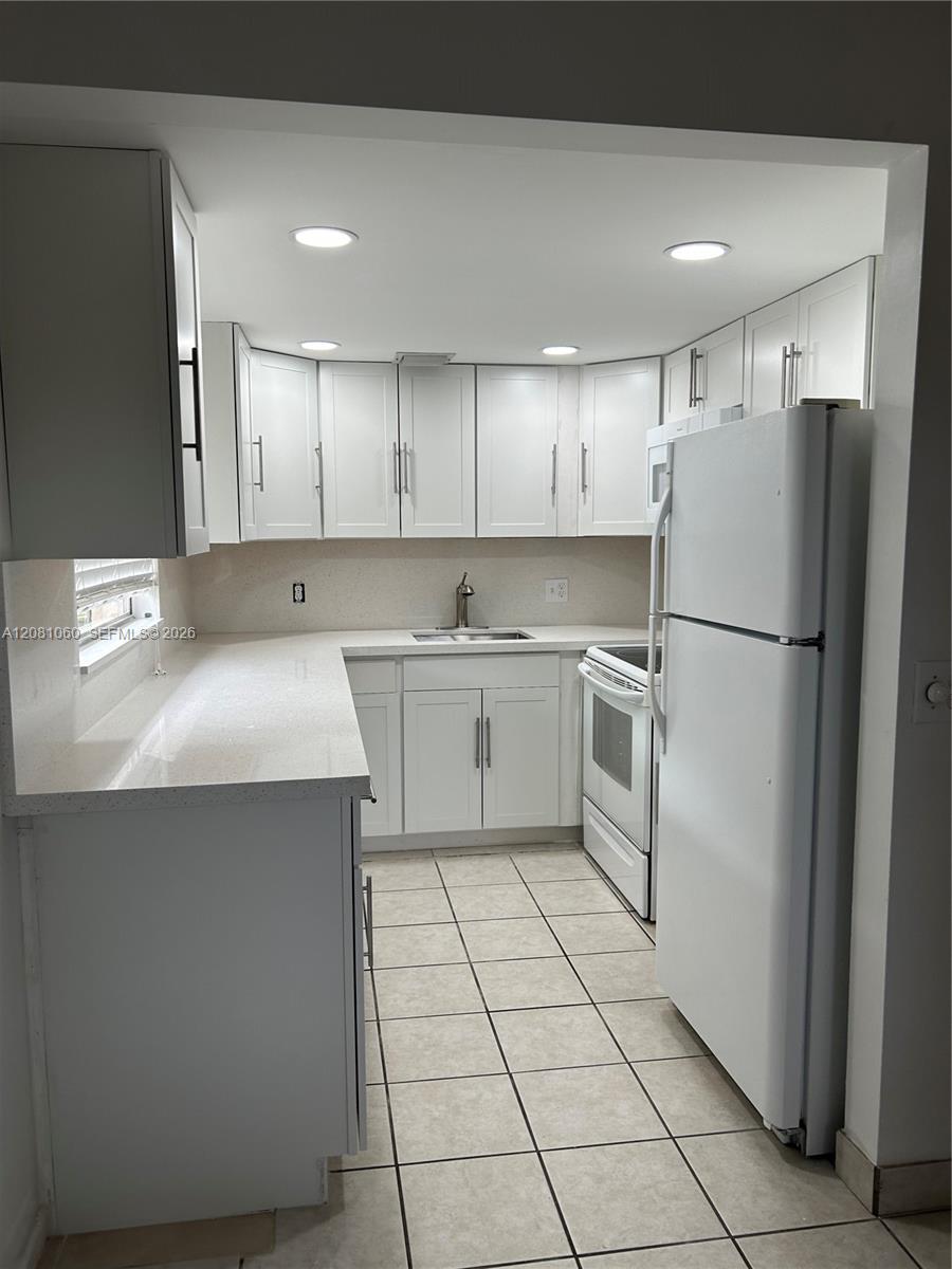 100 SW 132nd Way # 305K — Photo 5