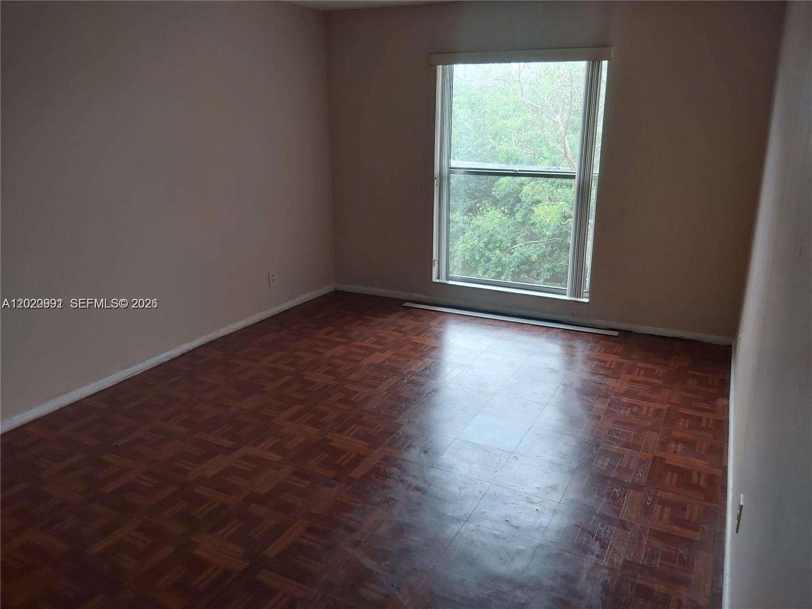 8370 Sands Point Blvd # H306 — Photo 4
