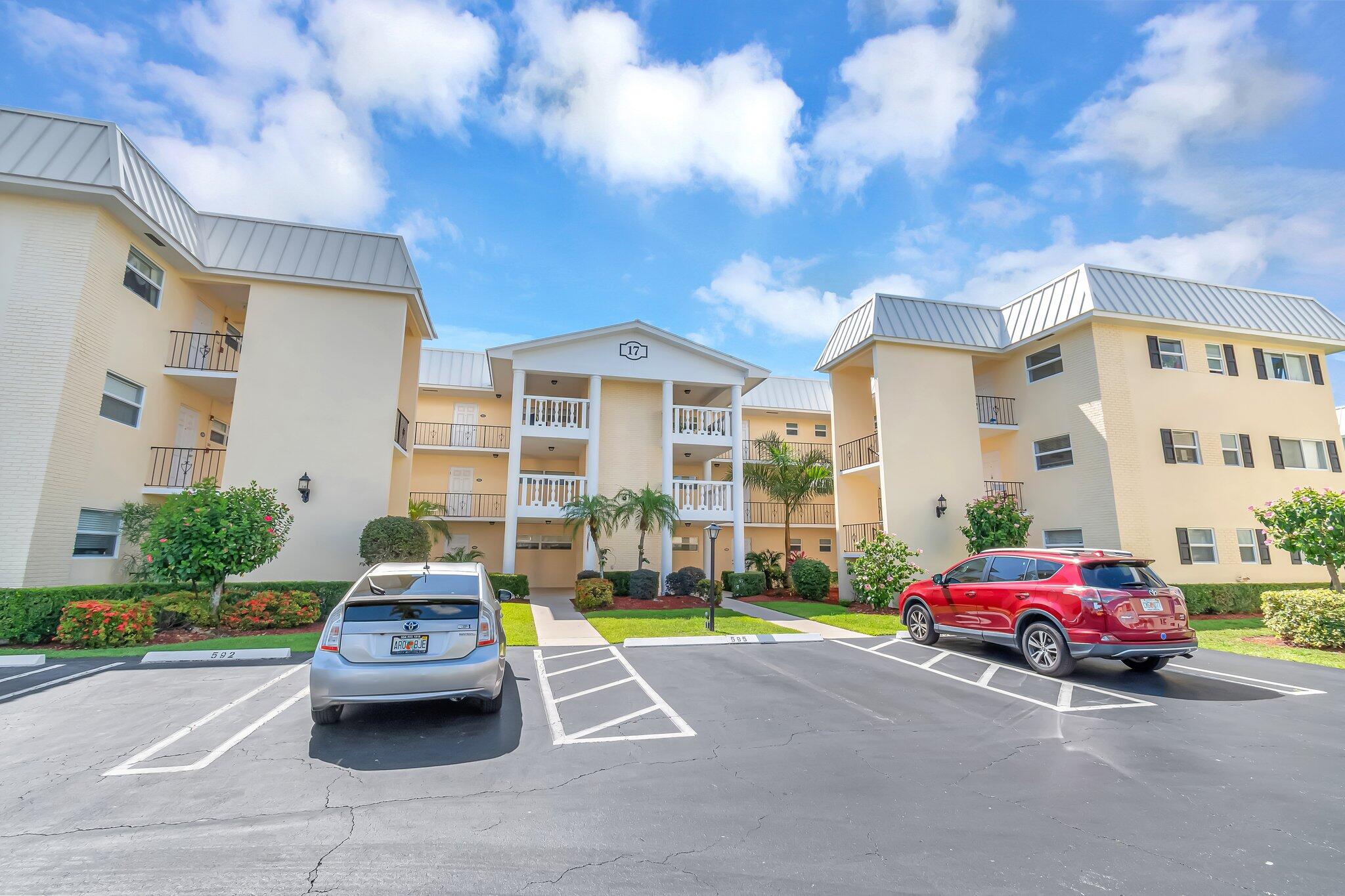 17 Colonial Club Drive # 204, Boynton Beach FL 33435