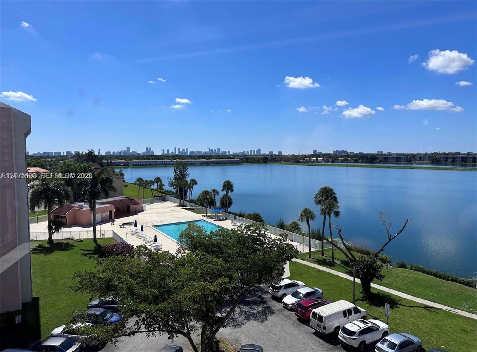 20850 San Simeon Way # 5, Miami FL 33179