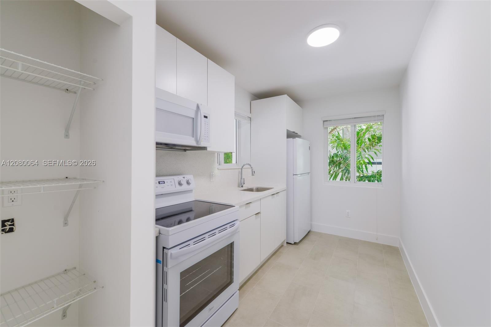 505 SW 7th Ct # 5 — Photo 5