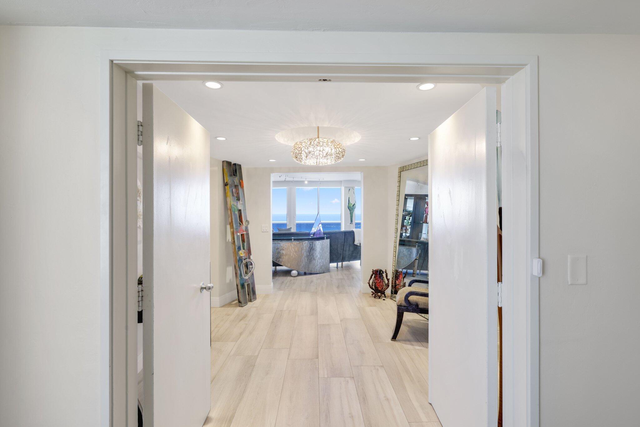 700 S Ocean Boulevard # 1104 — Photo 3