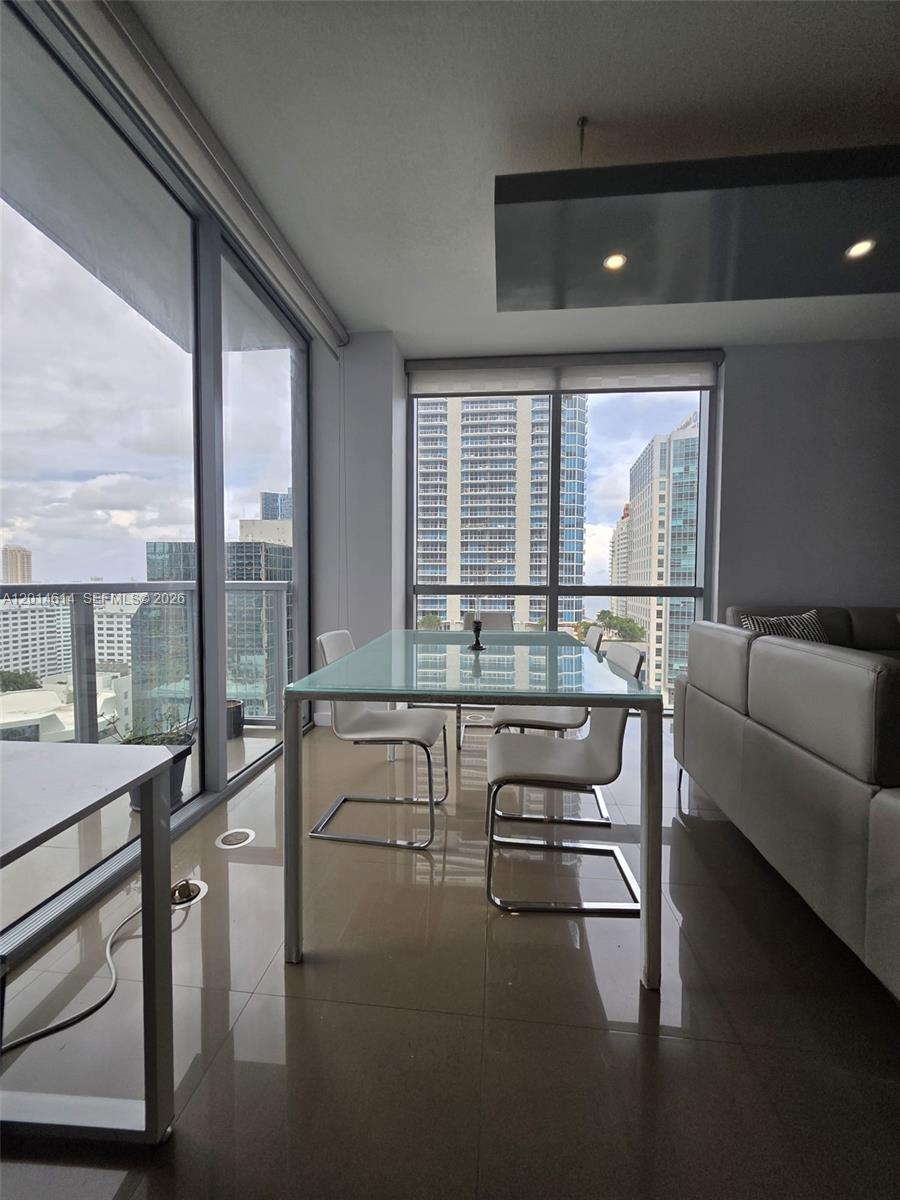 1060 Brickell Ave # 2201, Miami FL 33131