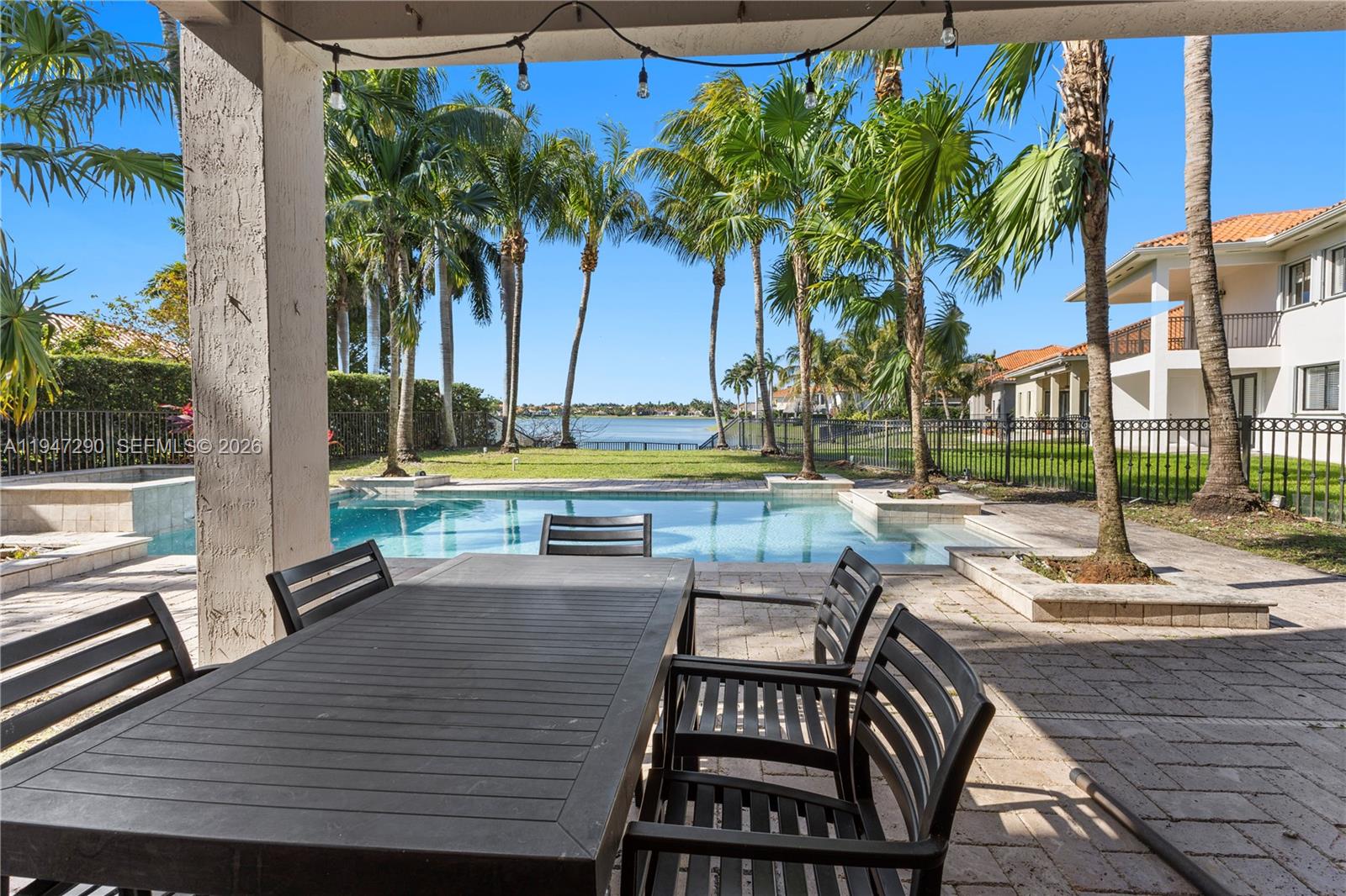 18832 SW 77th Ct View 11