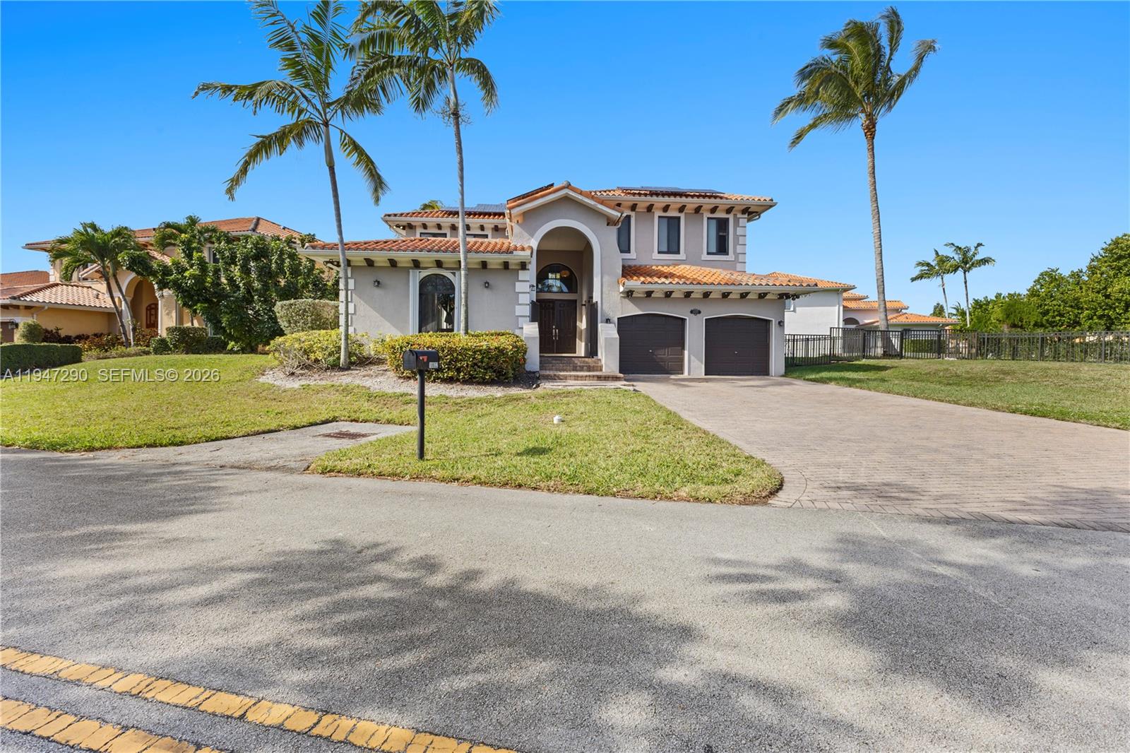 18832 SW 77th Ct View 15