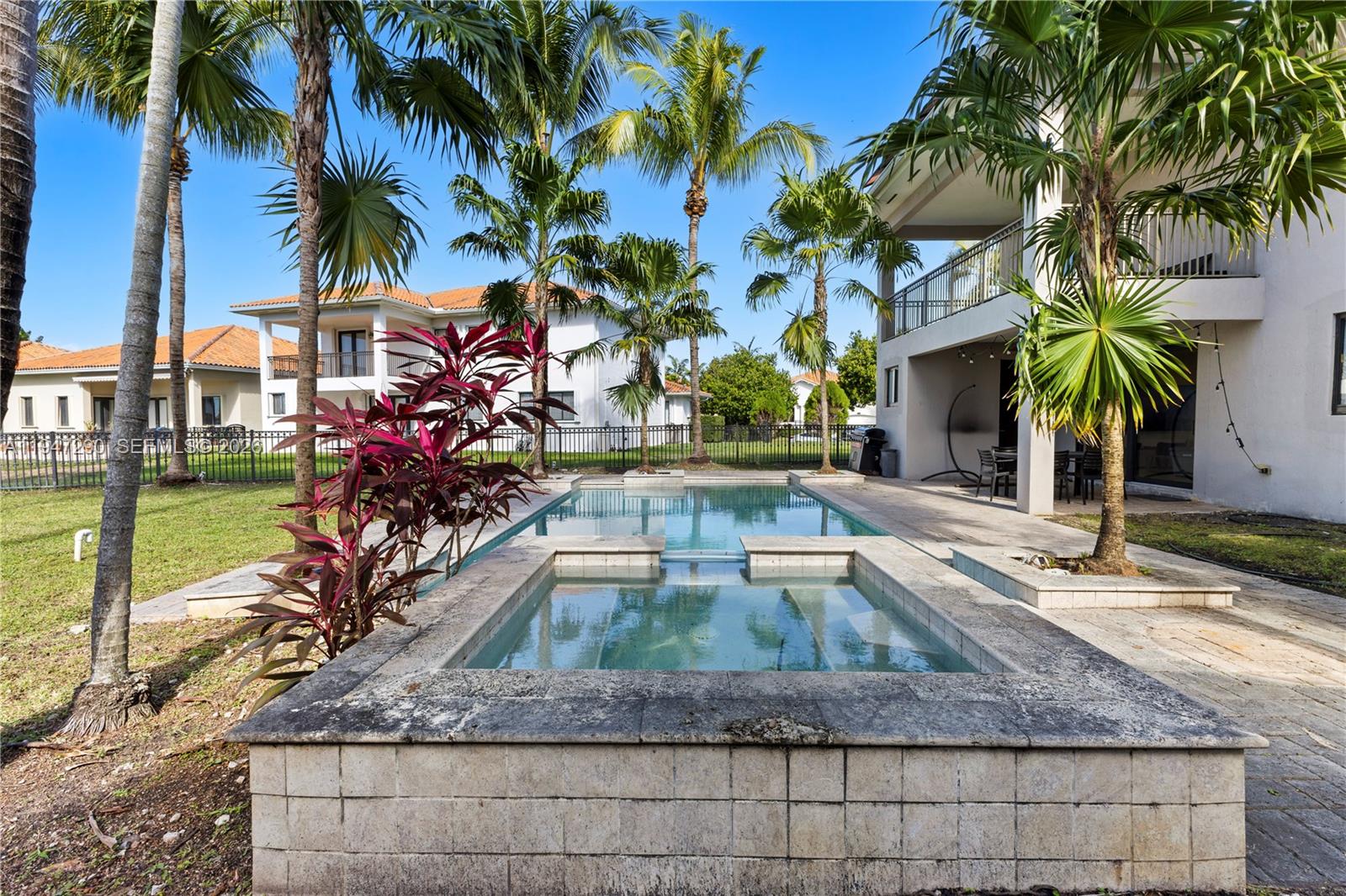 18832 SW 77th Ct View 9