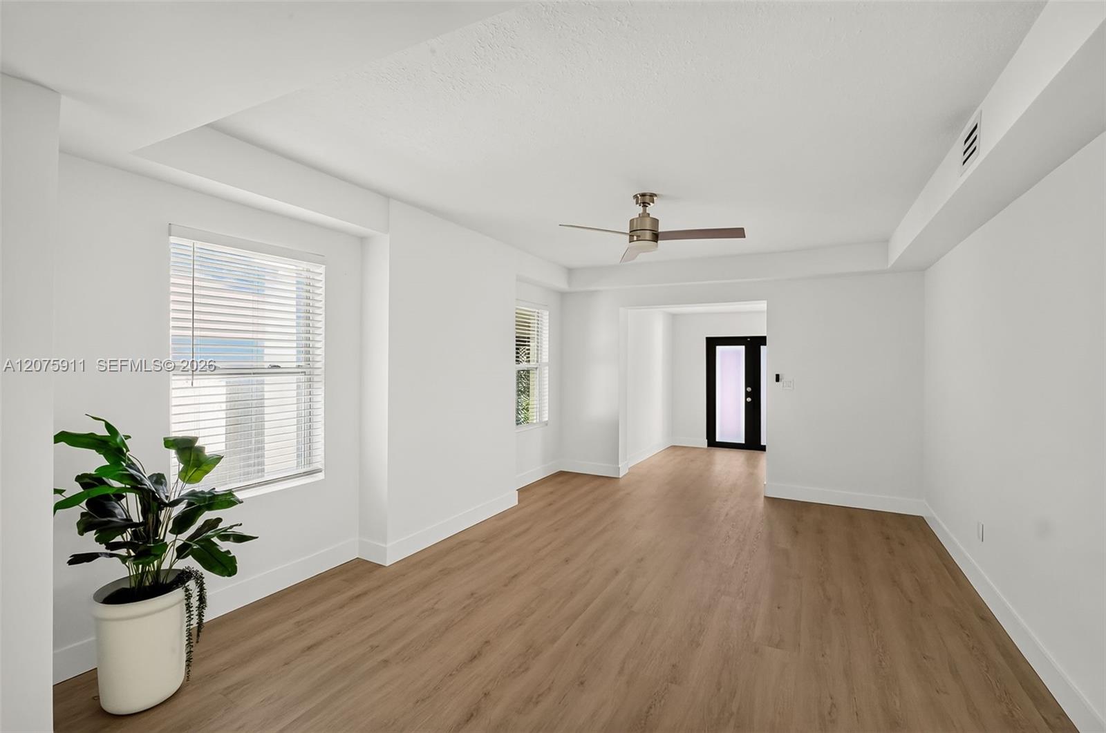 2272 SW 13th St — Photo 4