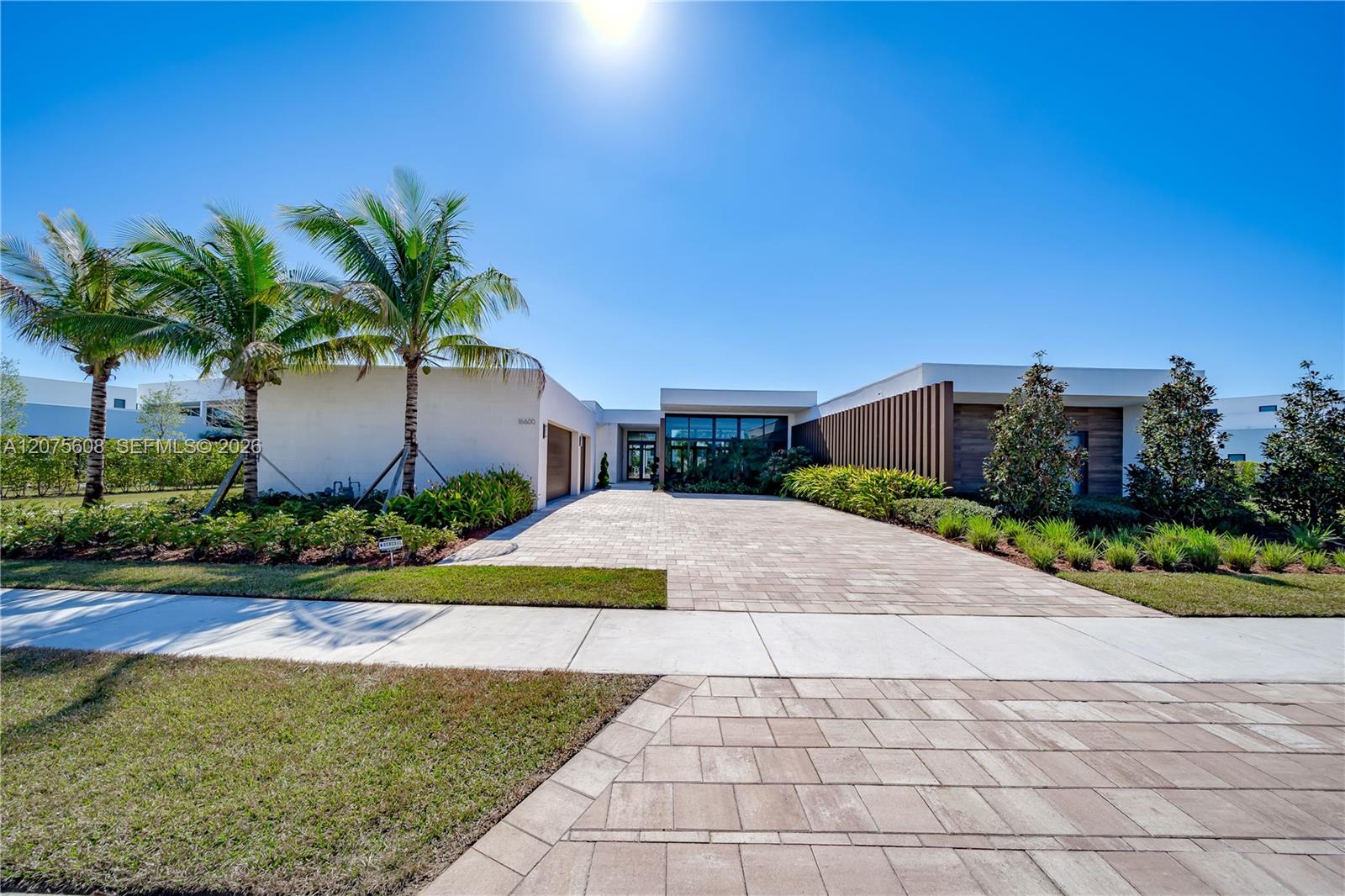 16600 Sunset Way, Weston FL 33326