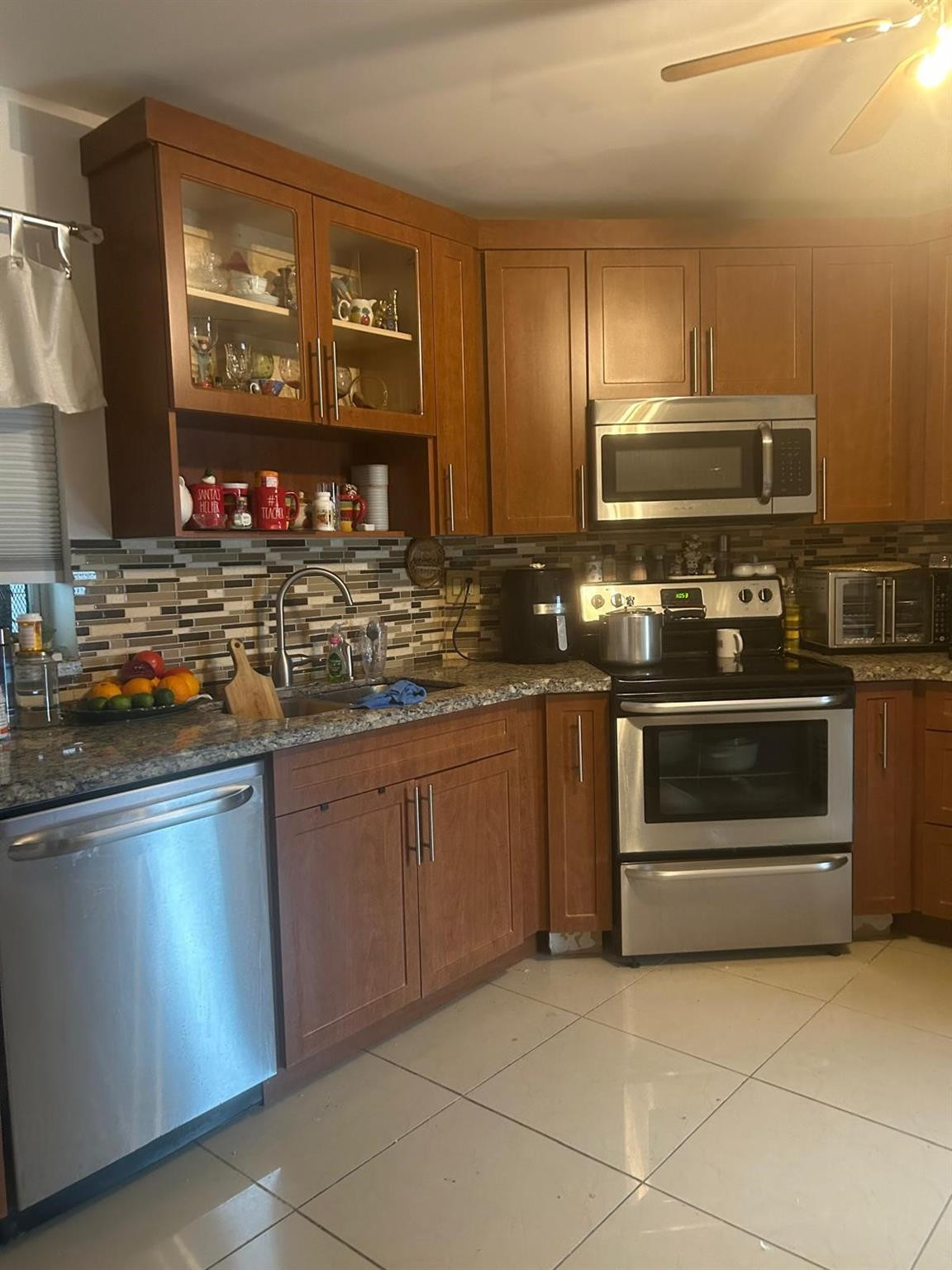 3 Greenway Village N # 202, Royal Palm Beach FL 33411