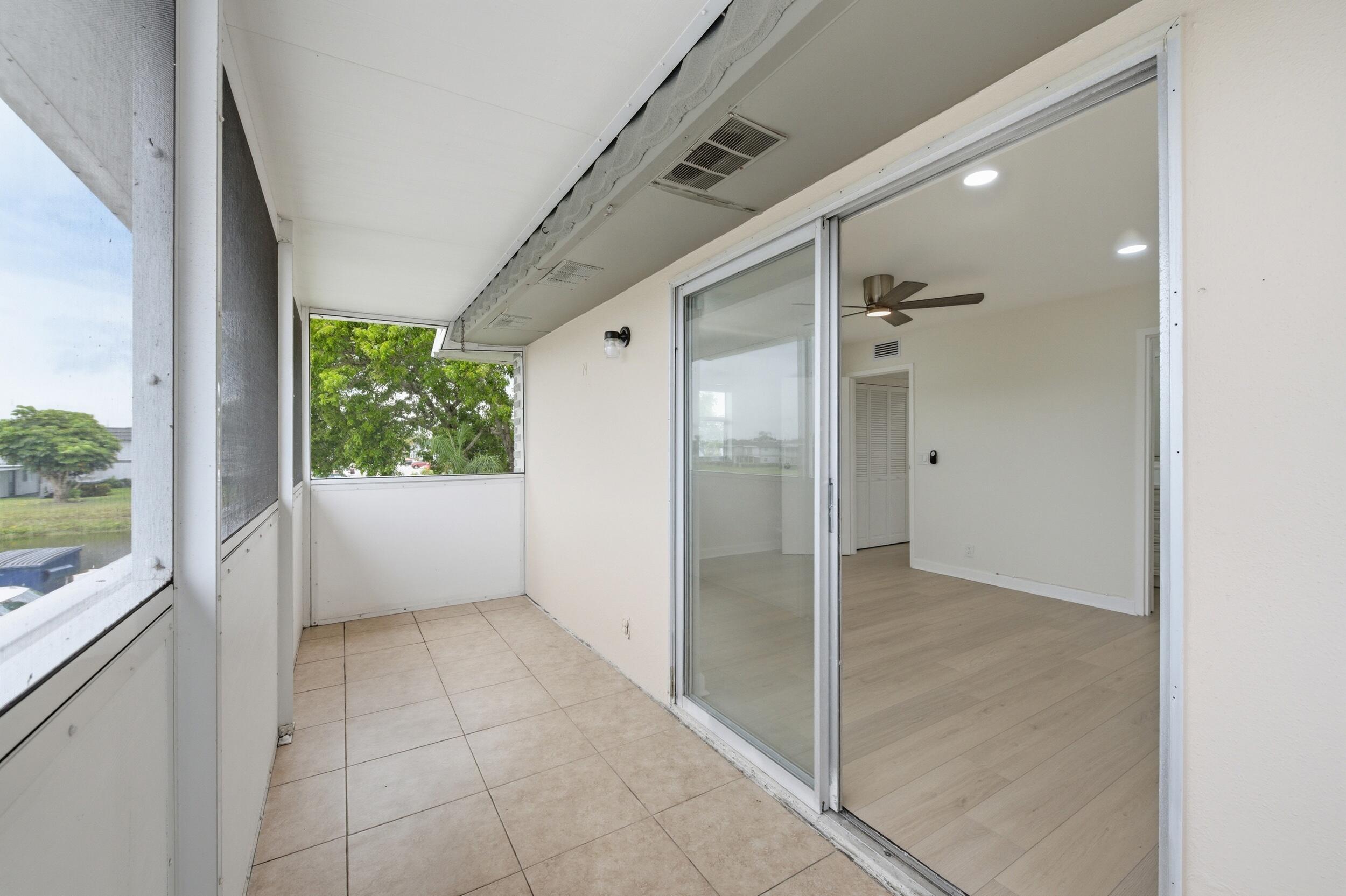 670 MONACO Court N — Photo 2