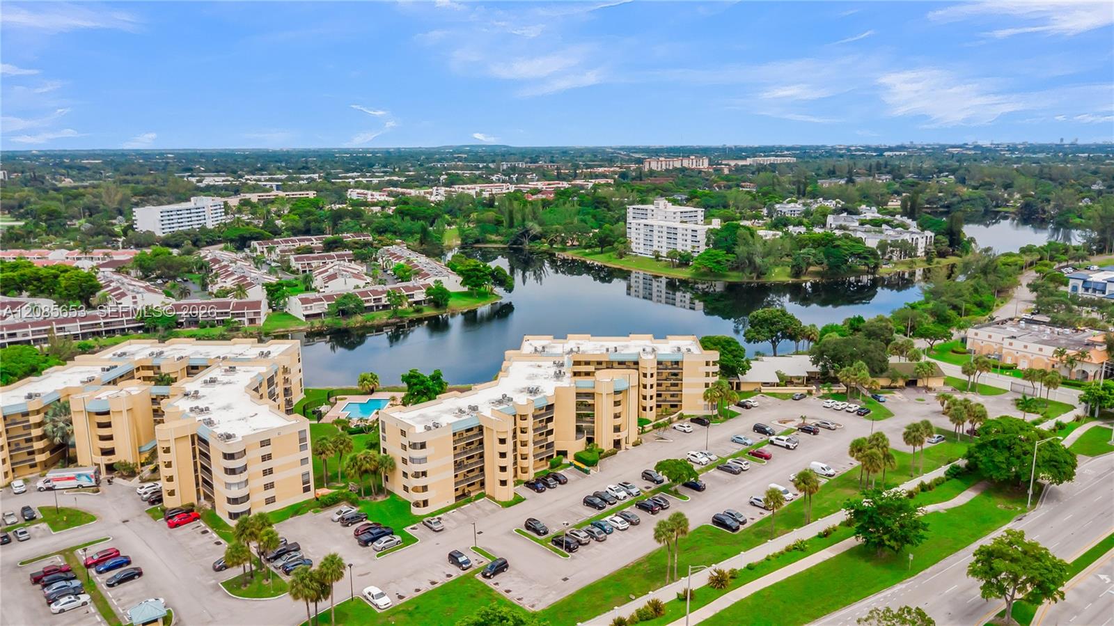6475 W Oakland Park Blvd # 102 — Photo 2