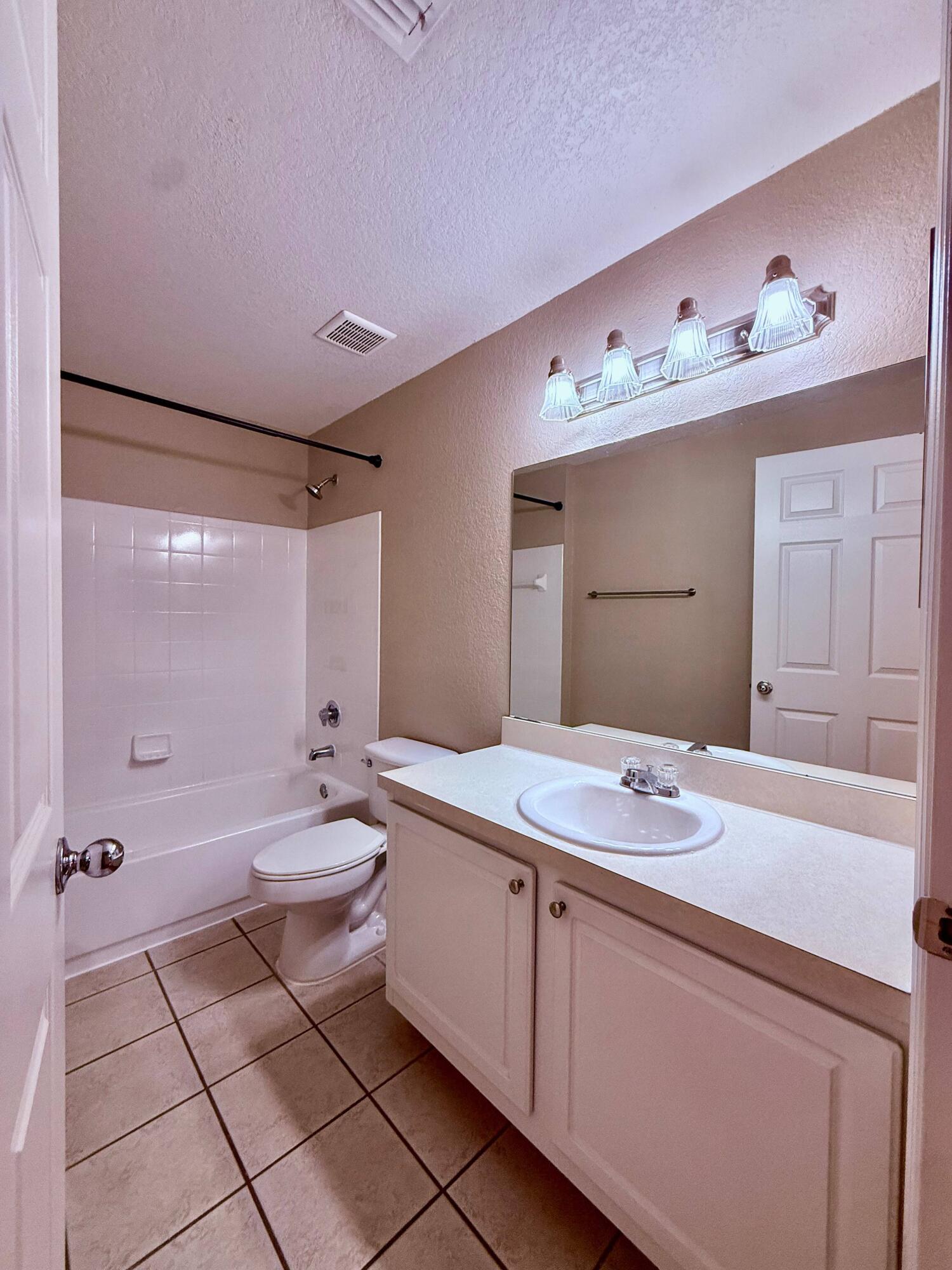 15145 Michelangelo Boulevard # 207 — Photo 3