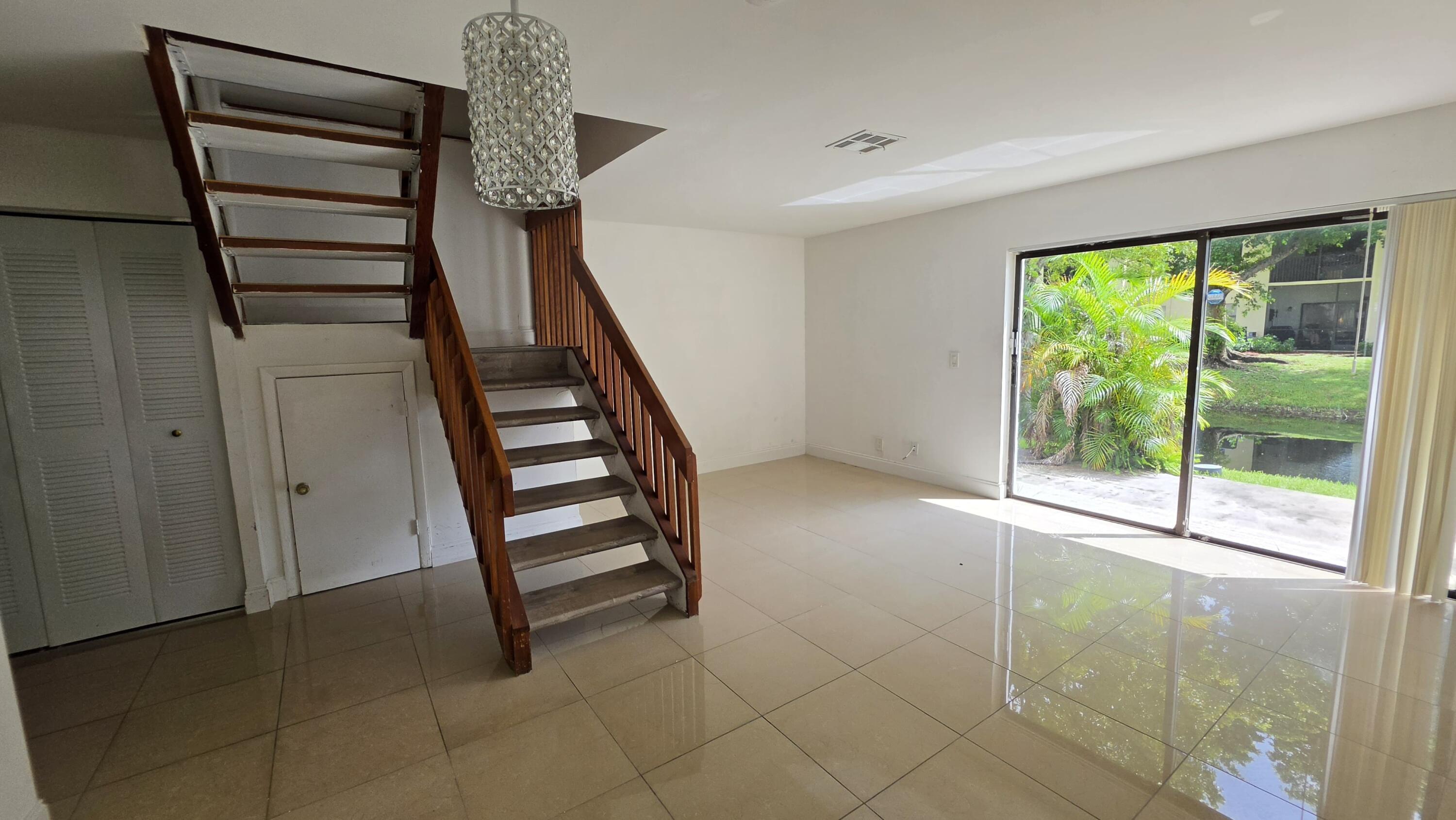 11403 Royal Palm Boulevard — Photo 5