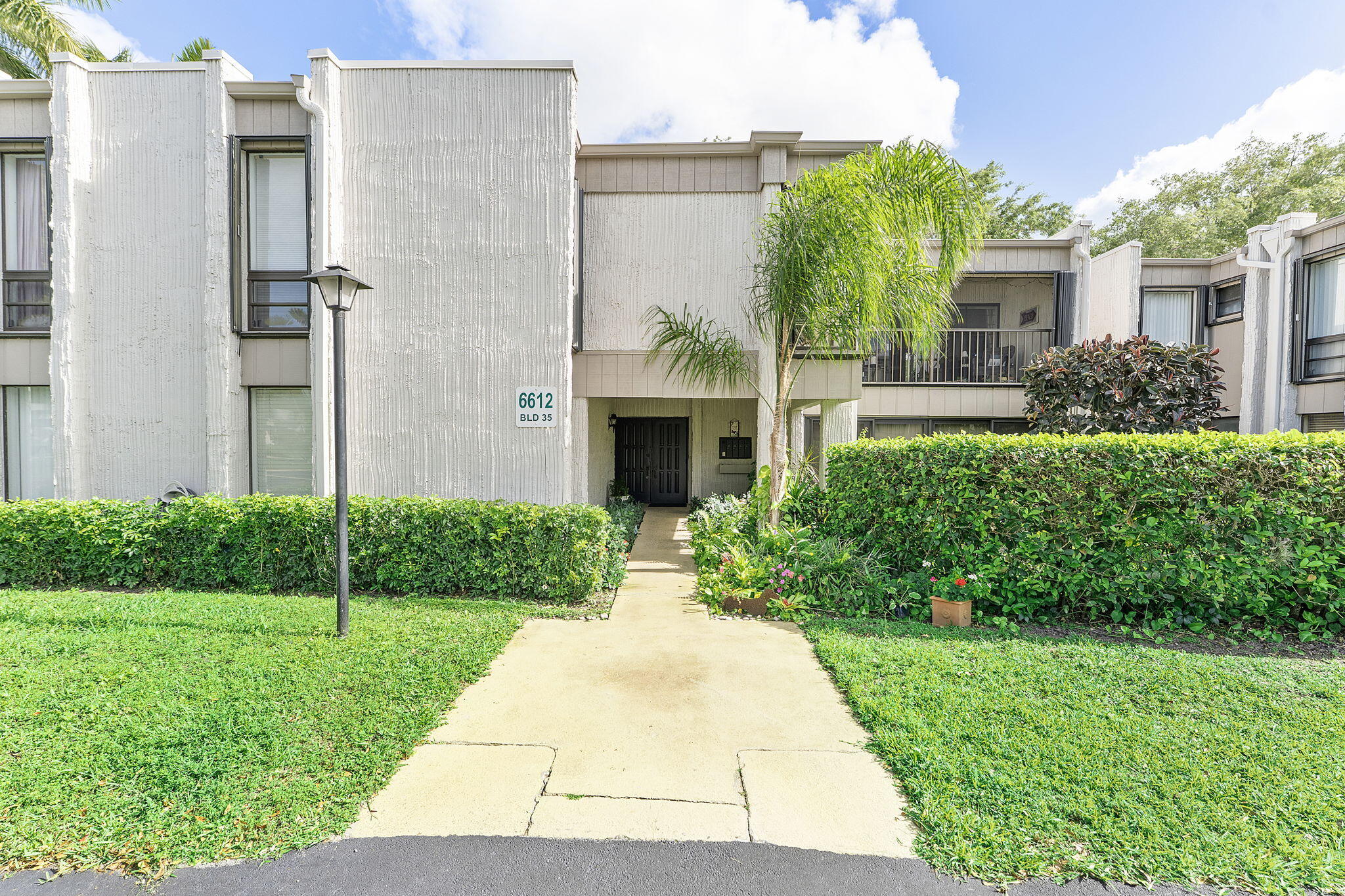 6612 Burning Wood Drive # 170, Boca Raton FL 33433