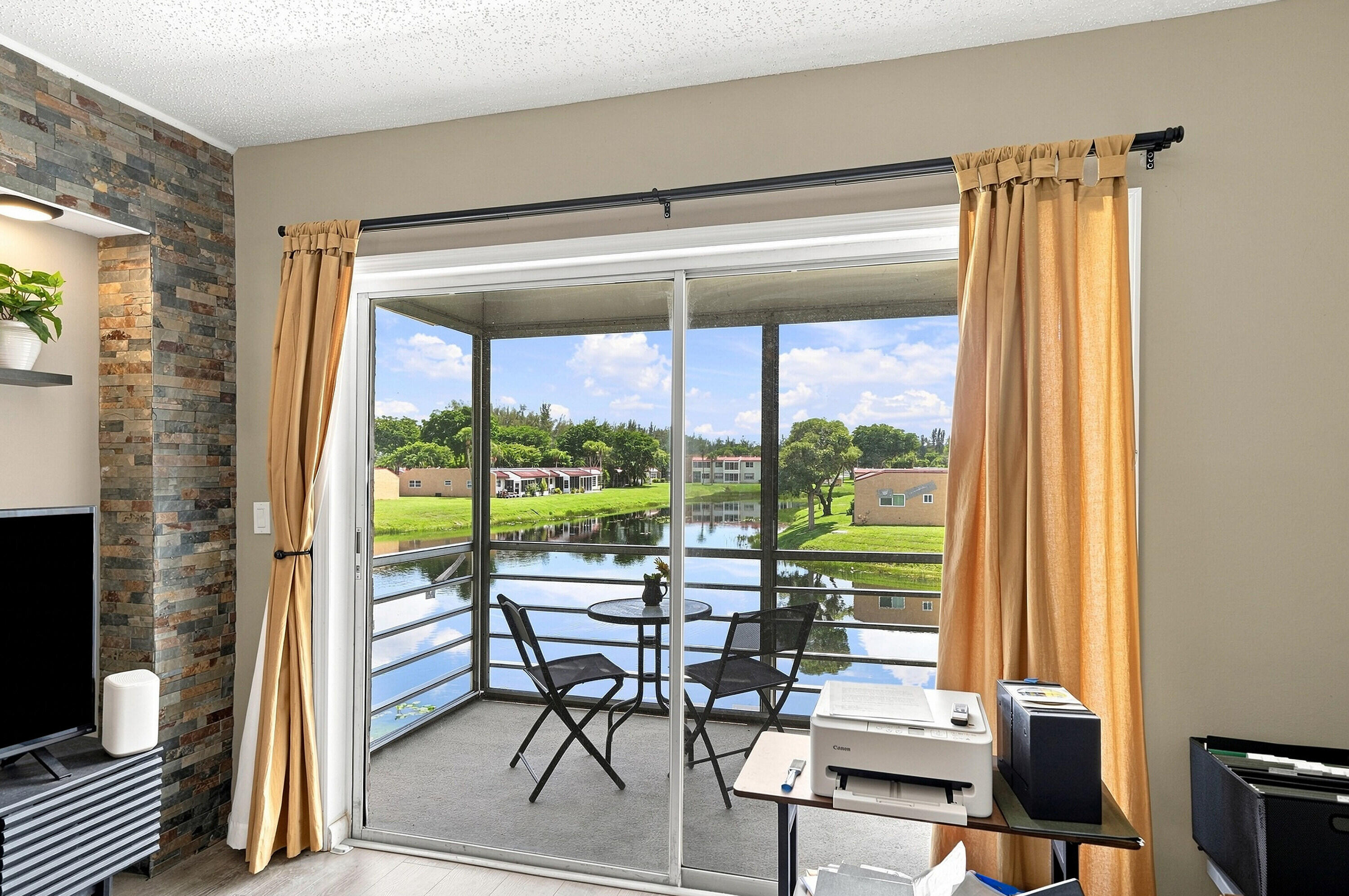 198 Lake Frances Drive, West Palm Beach FL 33411