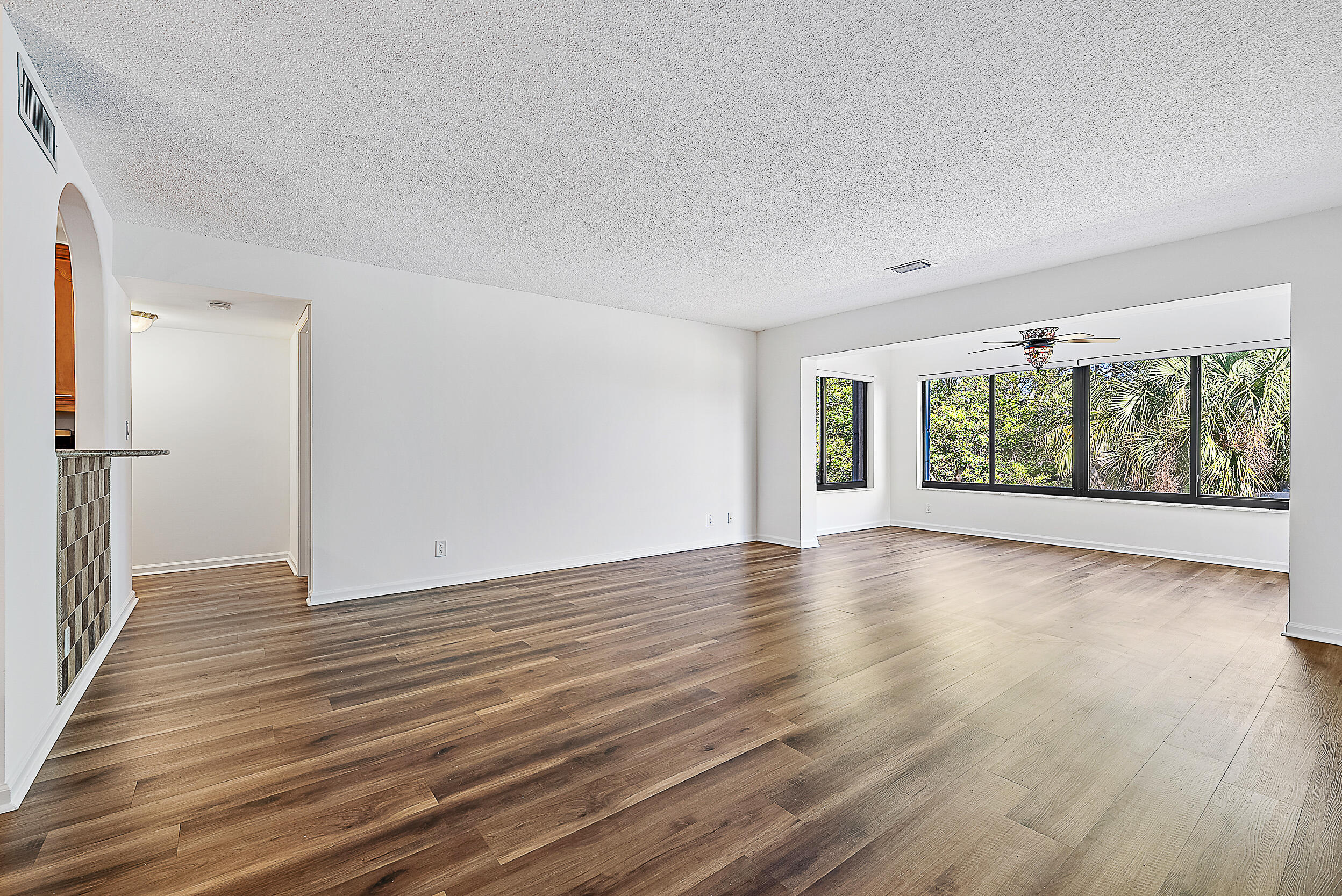 300 N Highway A1a # 303g, Jupiter FL 33477