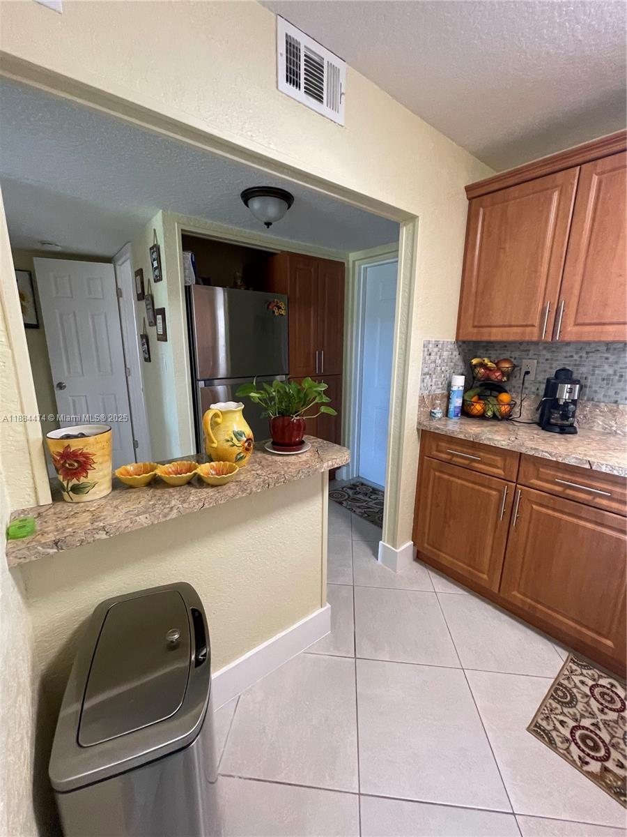 9041 Sunrise Lakes Blvd # 108 — Photo 3