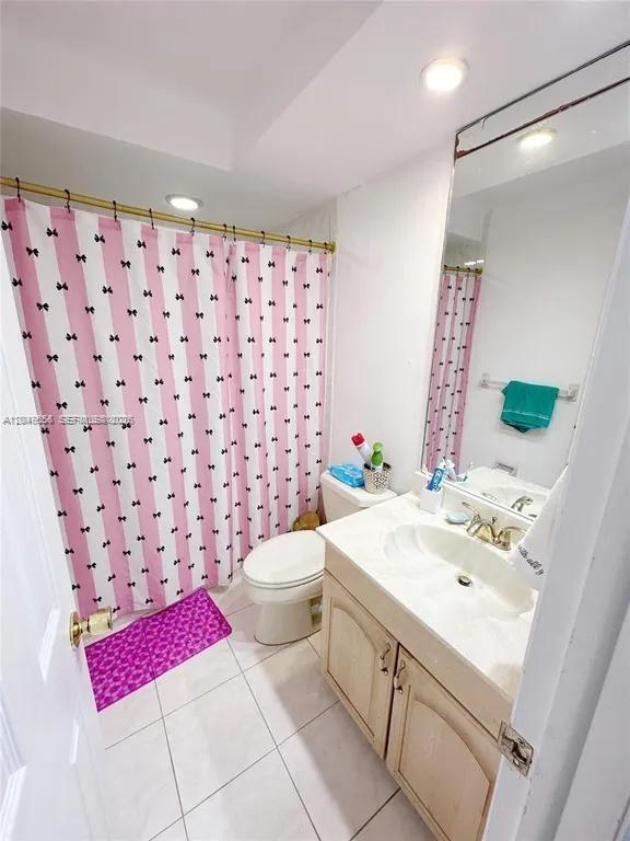 13953 Kendale Lakes Cir # 410B, Miami FL 33183