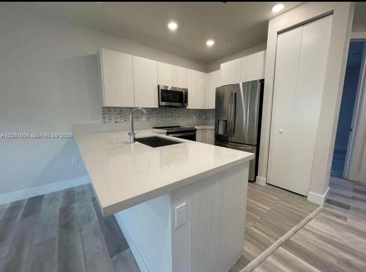 10229 NW 64th Ter # 303 — Photo 3