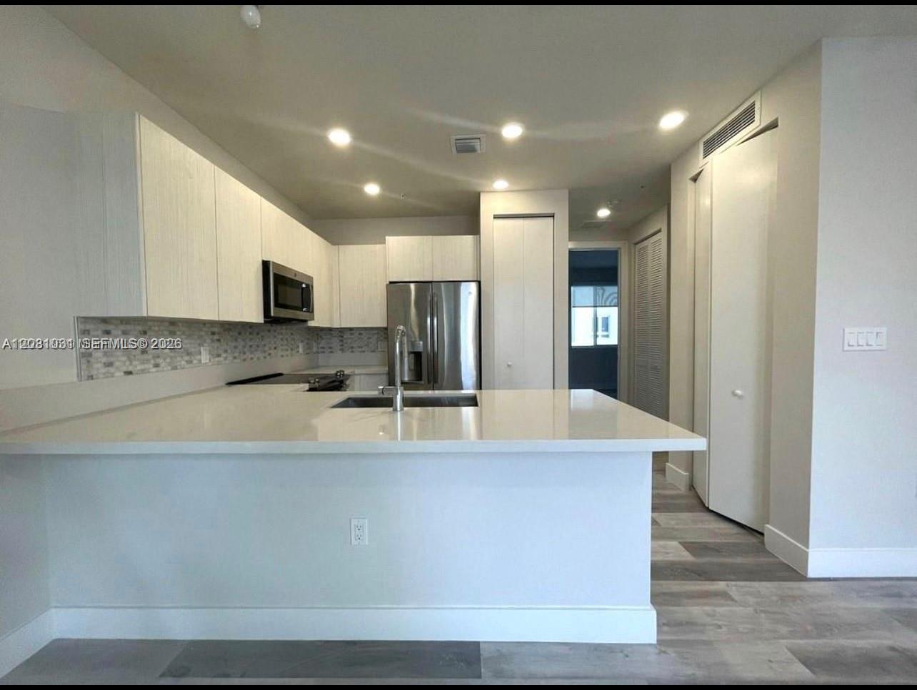 10229 NW 64th Ter # 303 — Photo 5
