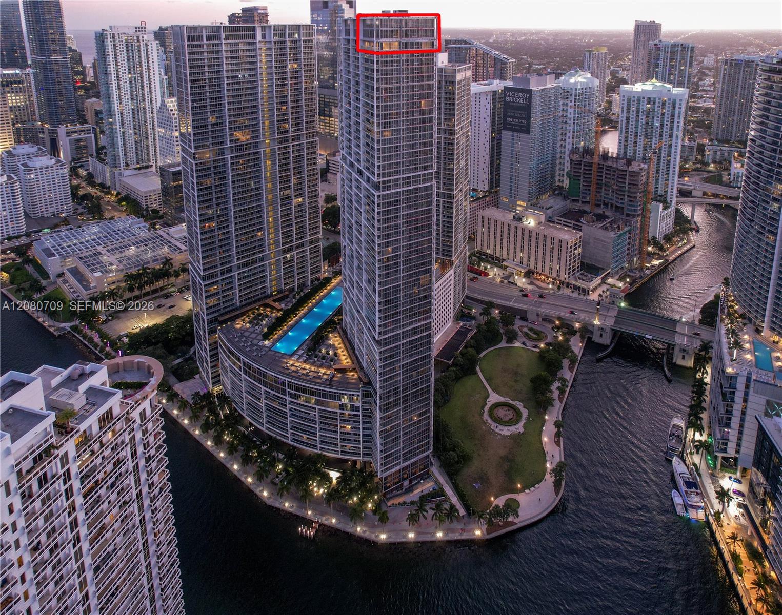 465 Brickell Ave # PH5701 — Photo 3