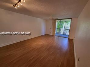 8225 Lake Dr # 405, Doral FL 33166