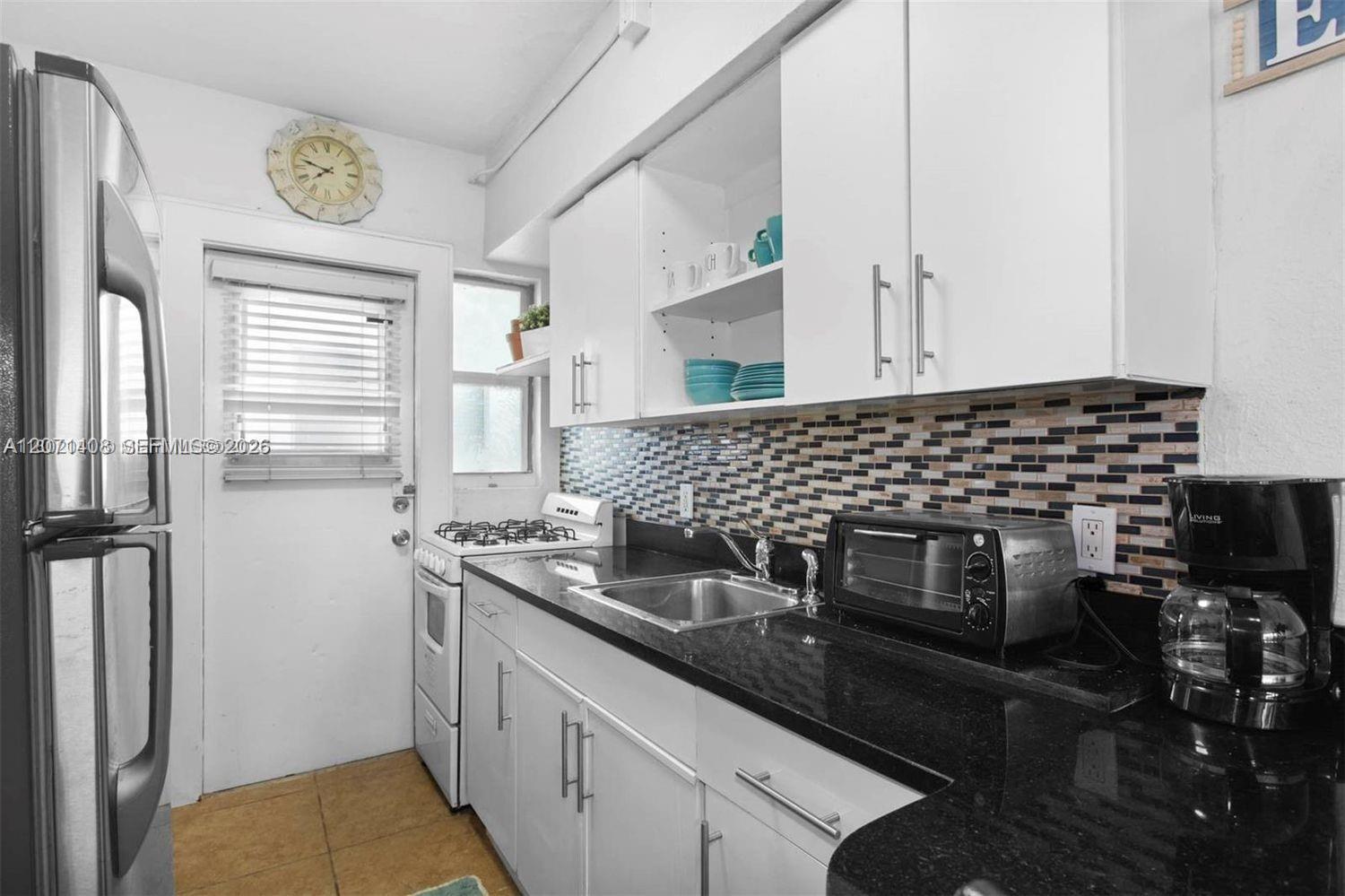 300 74th St # 15 View 5