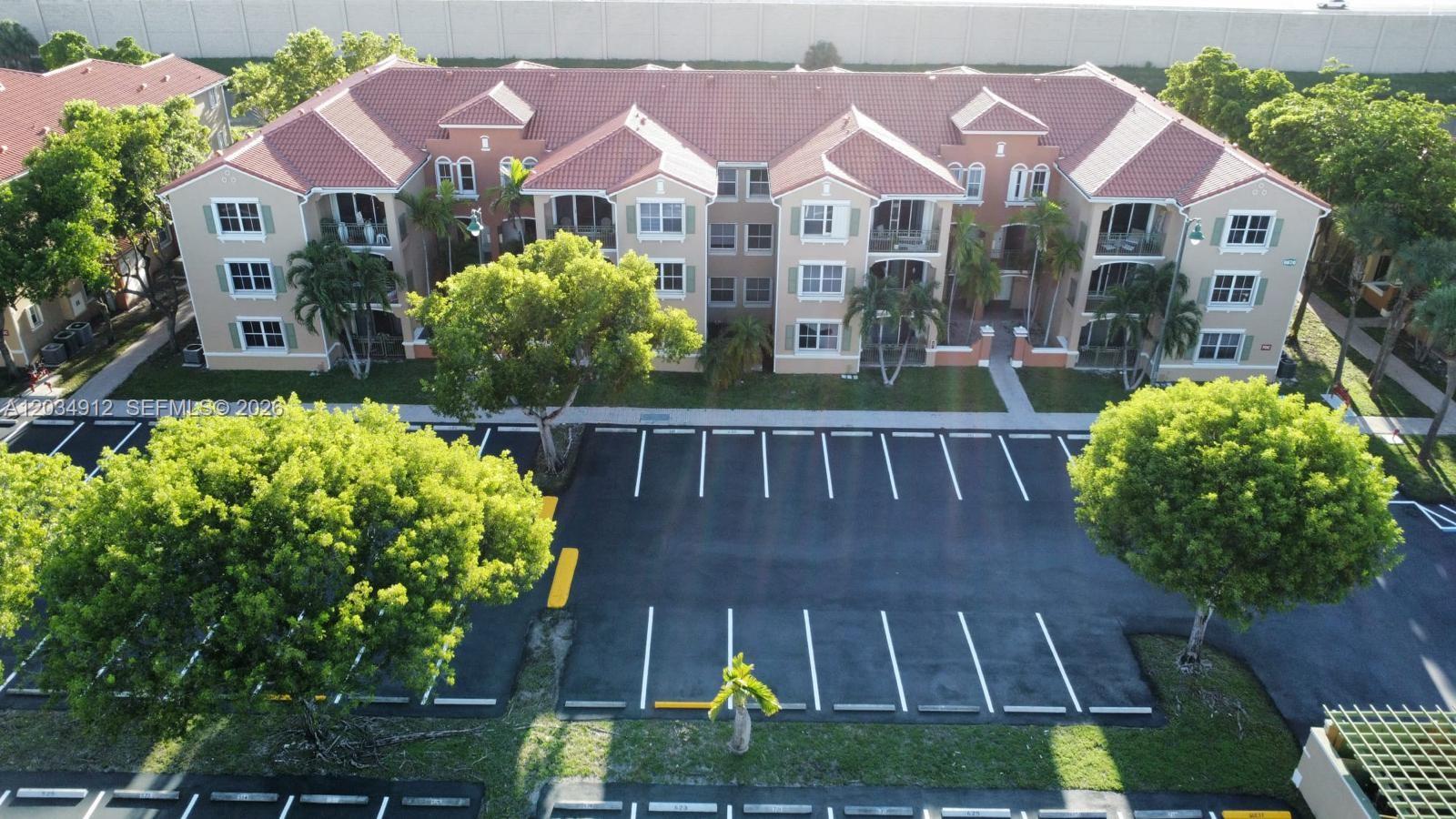 6540 NW 114th Ave # 1423, Doral FL 33178