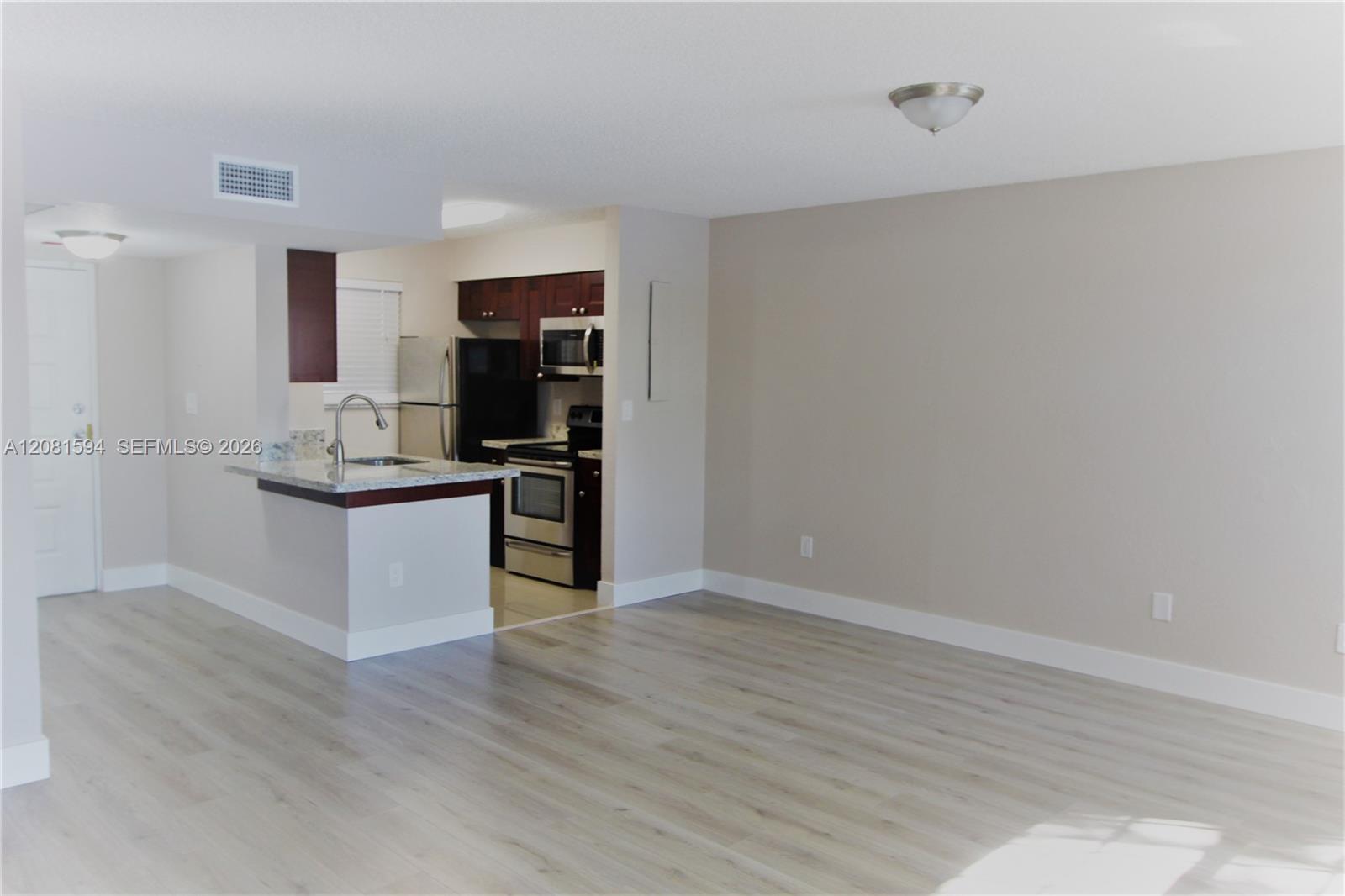 2880 N Oakland Forest Dr # 212 — Photo 3