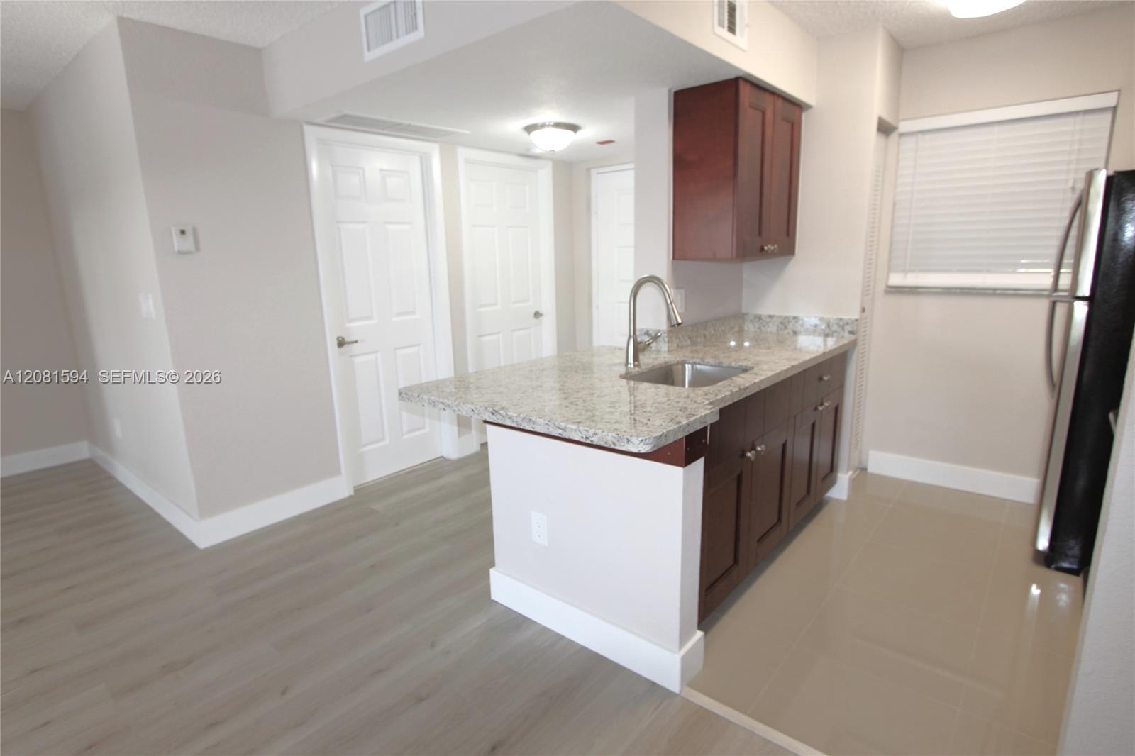 2880 N Oakland Forest Dr # 212 — Photo 4