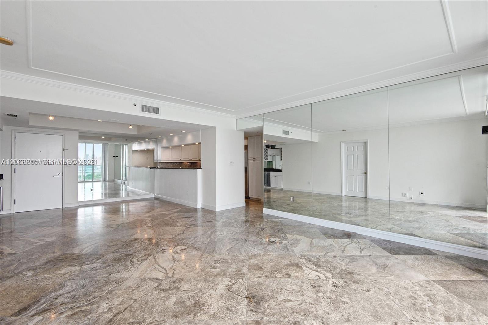 650 West Ave # 2307 — Photo 5