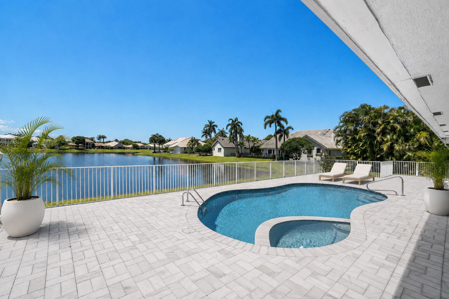 4440 WOODFIELD Boulevard — Photo 4
