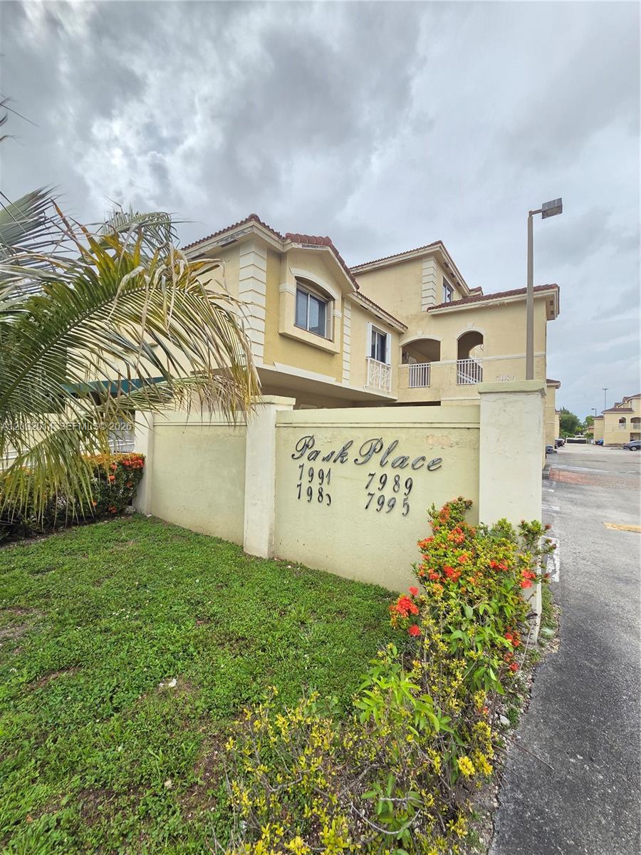 7989 NW 8th St # 108D, Miami FL 33126