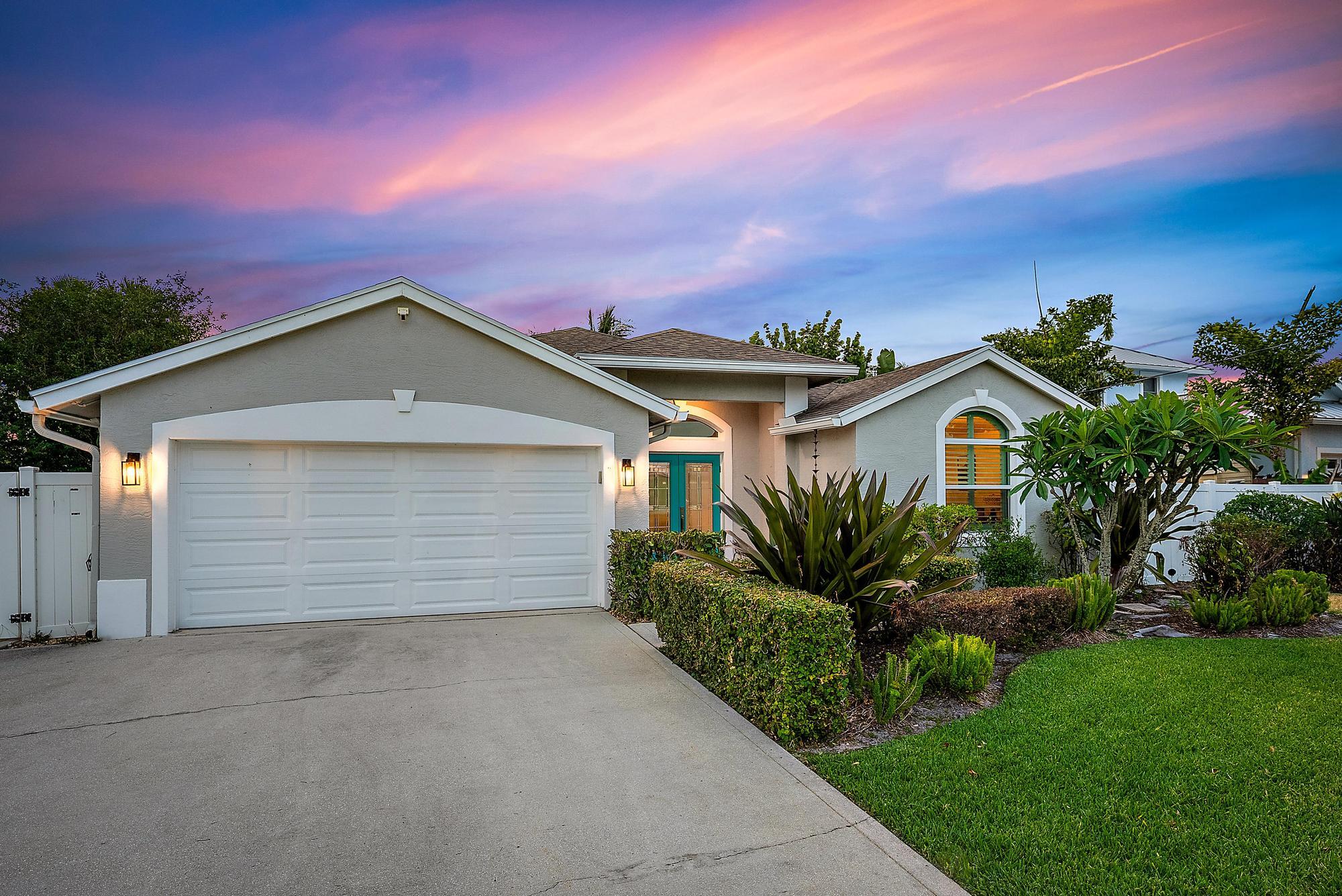 15129 Harriet Avenue, Jupiter FL 33458
