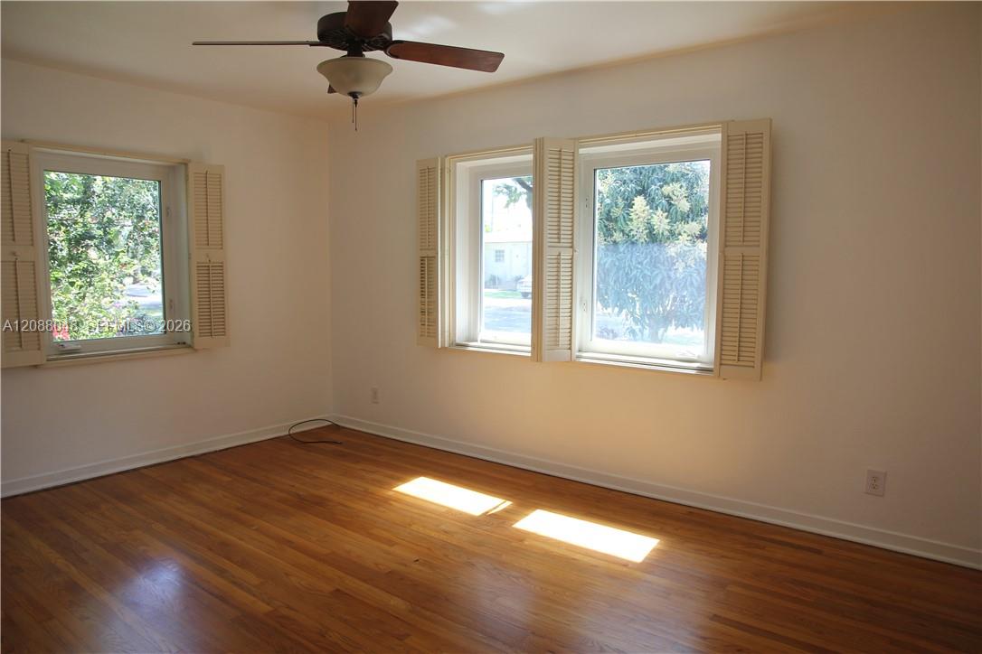 335 Candia Ave — Photo 2