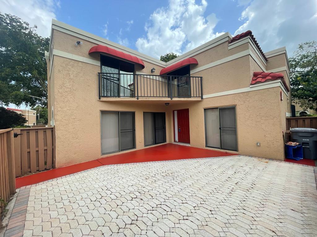 8243 Thames Boulevard # D — Photo 3