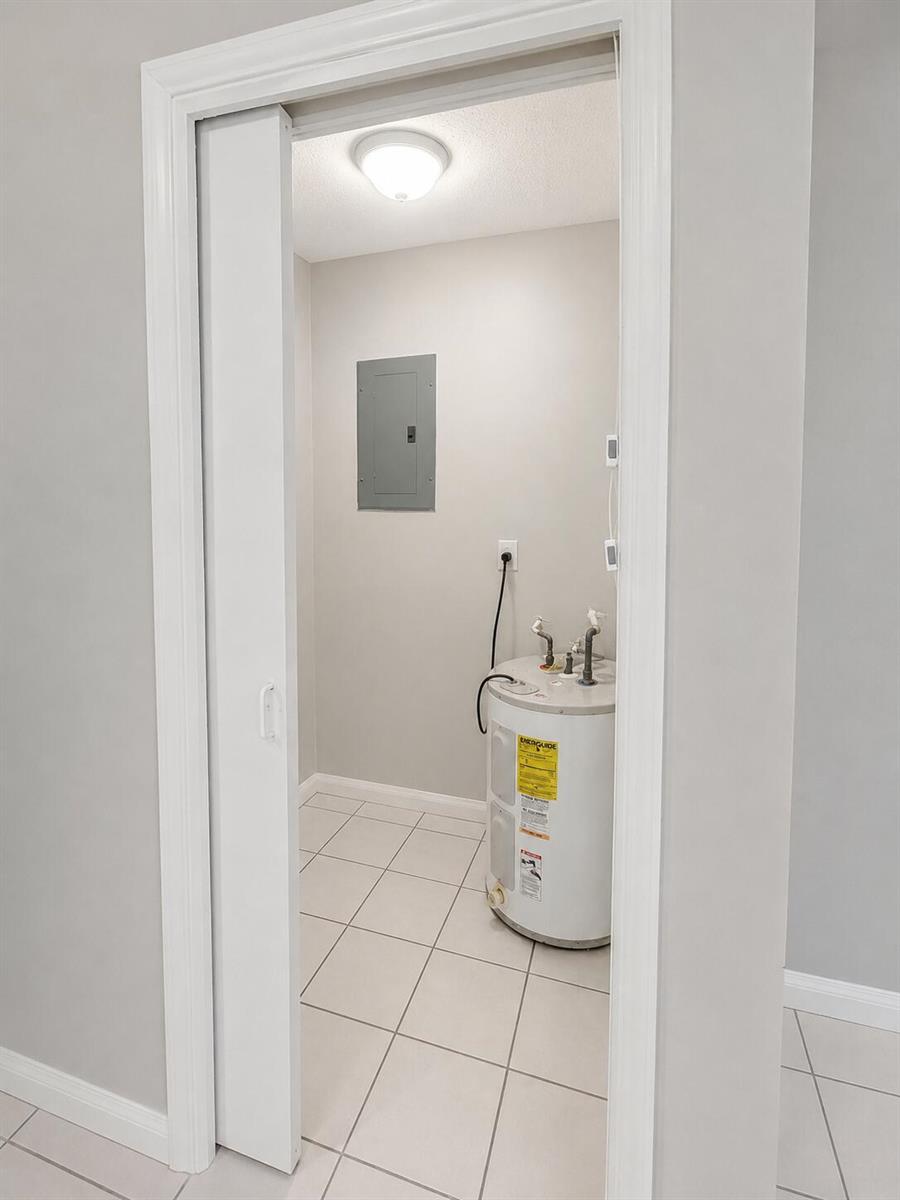 Kitchen Pantry