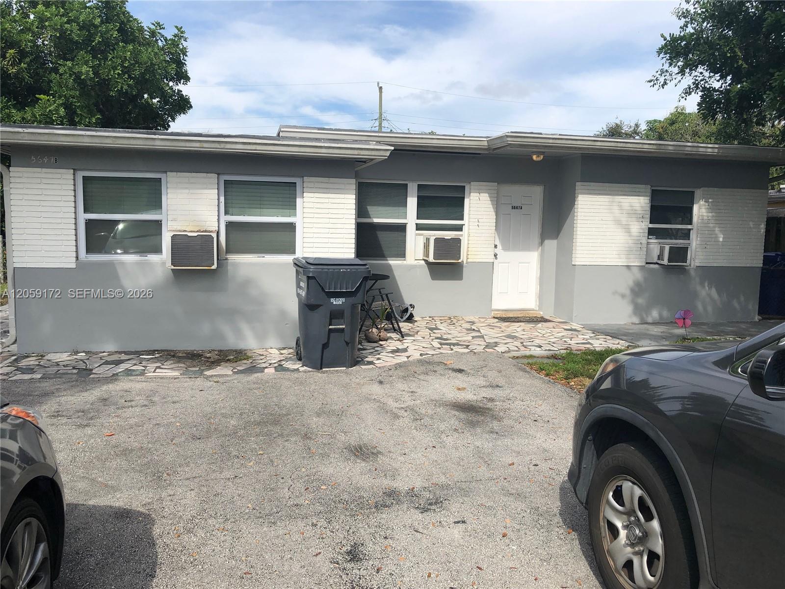 5647 Hayes St # A, Hollywood FL 33021