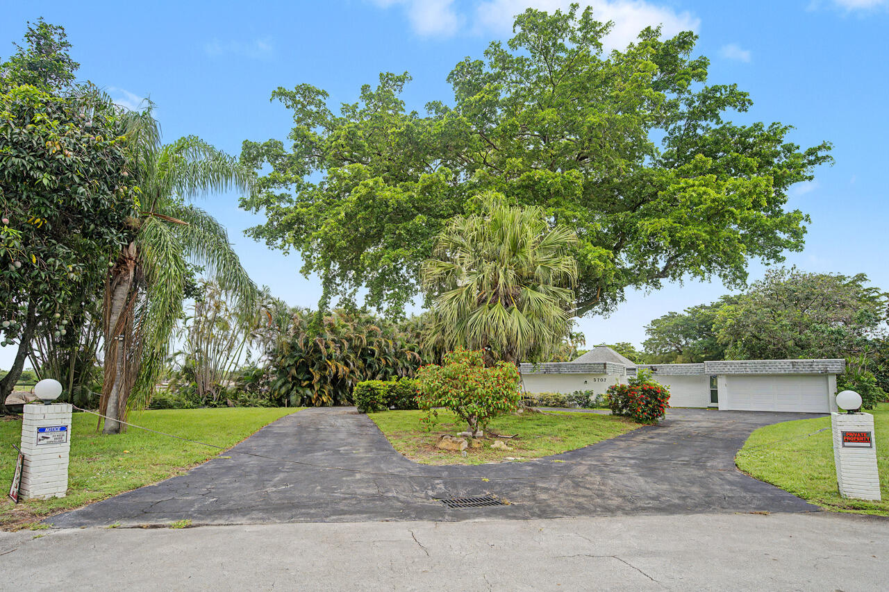 5707 White Hickory Circle — Photo 4