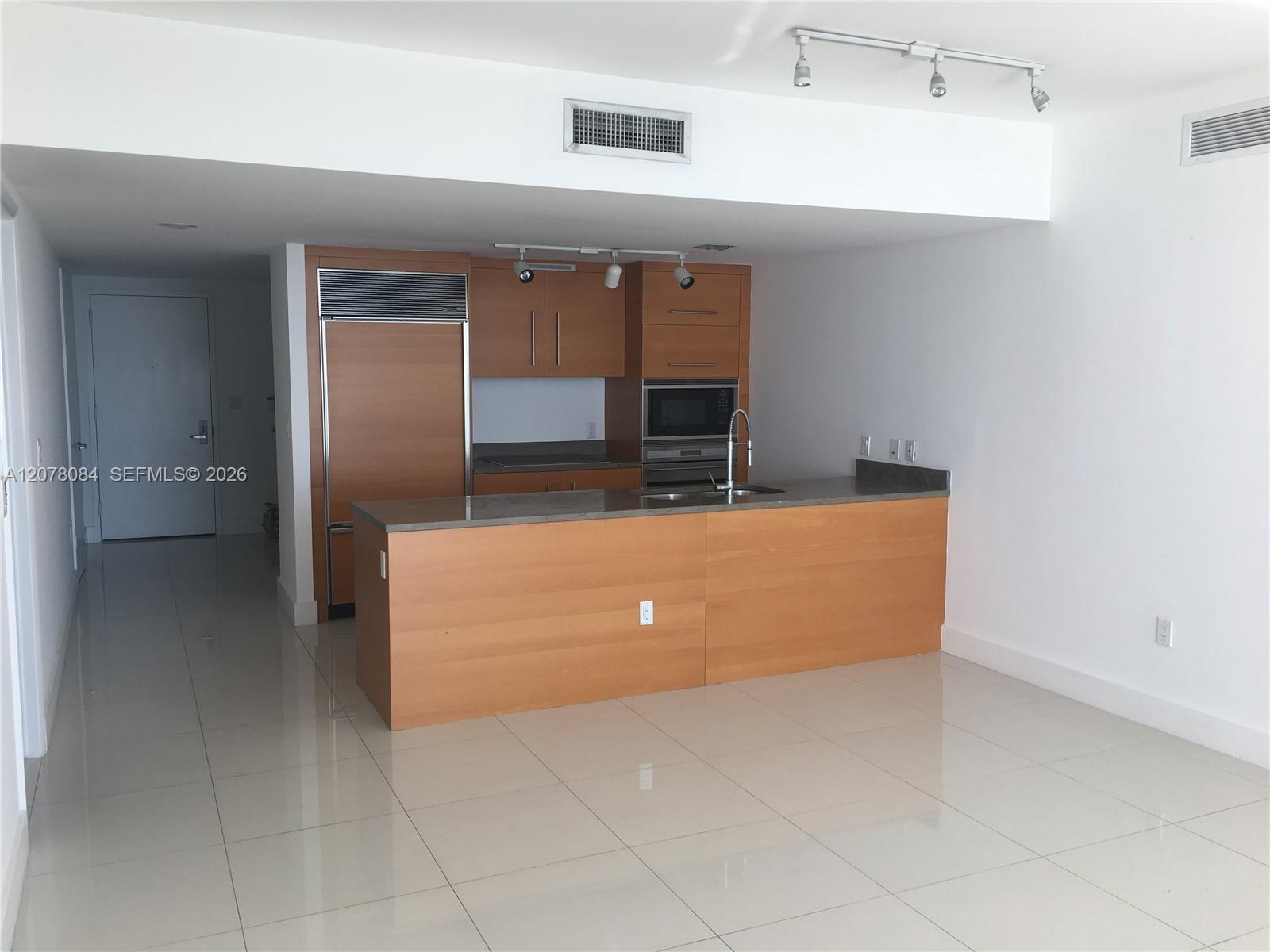 475 BRICKELL AV # 4307 — Photo 5