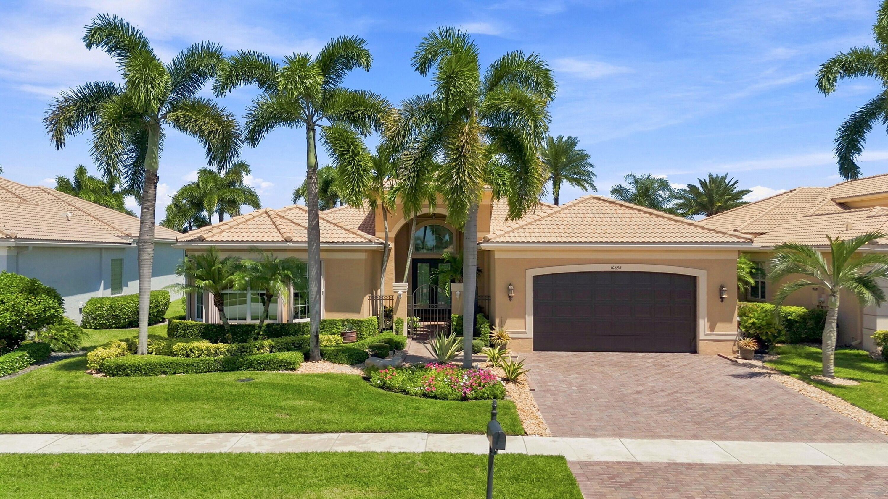 10684 Whitewind Circle, Boynton Beach FL 33473